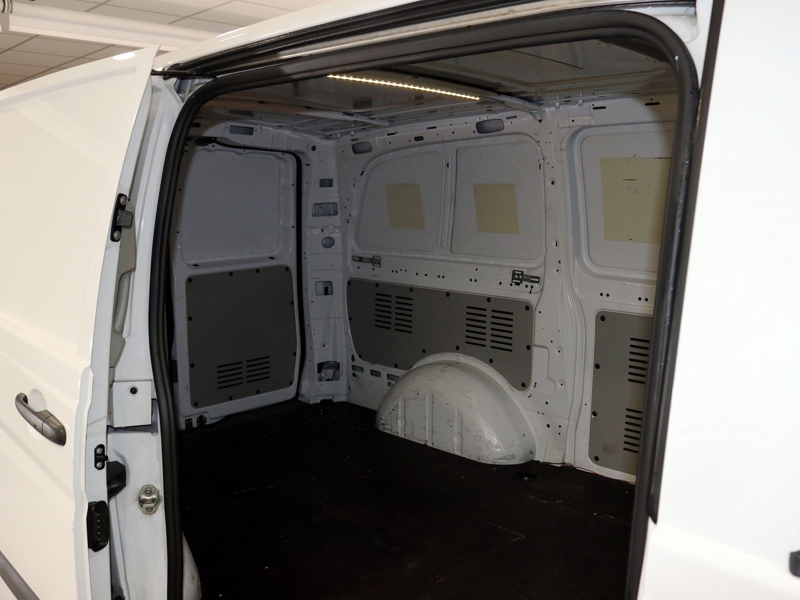 Foto Mercedes-Benz Vito 10