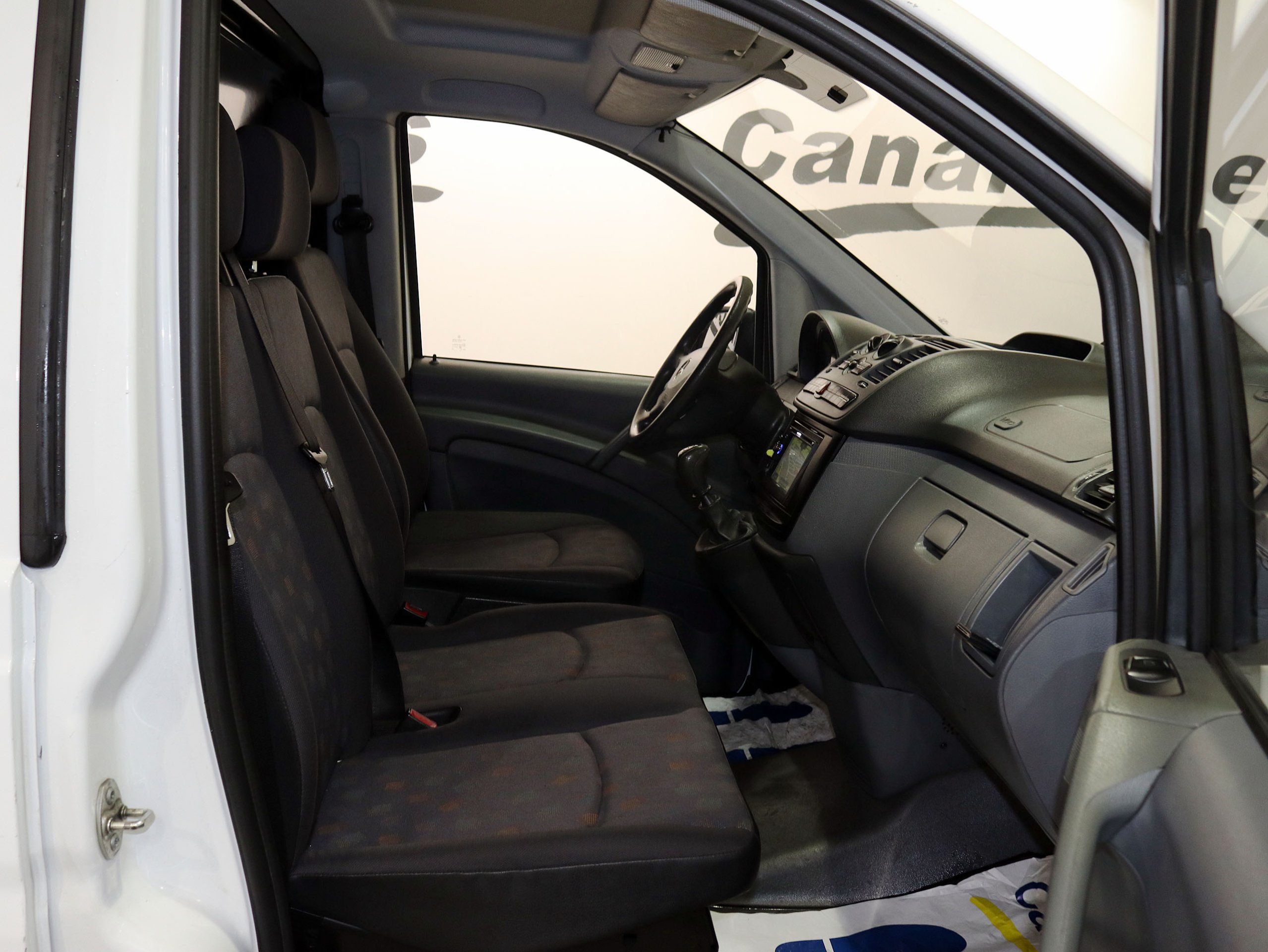 Foto Mercedes-Benz Vito 14