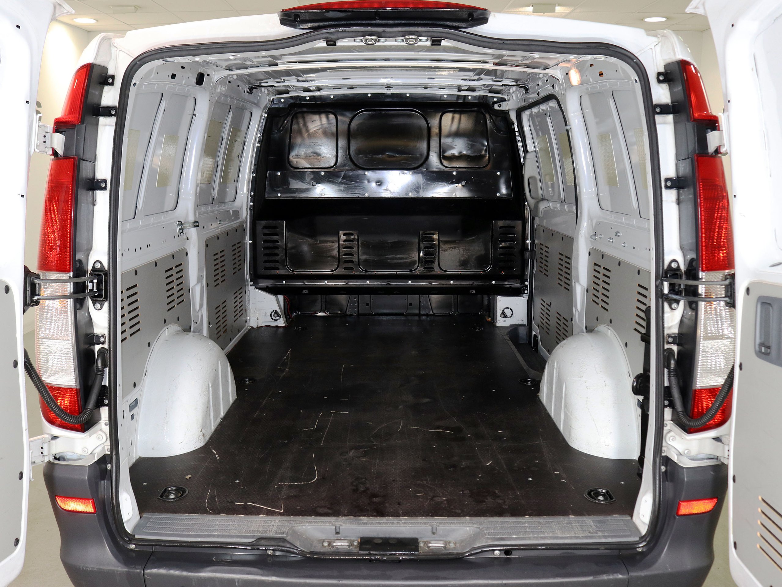Foto Mercedes-Benz Vito 9