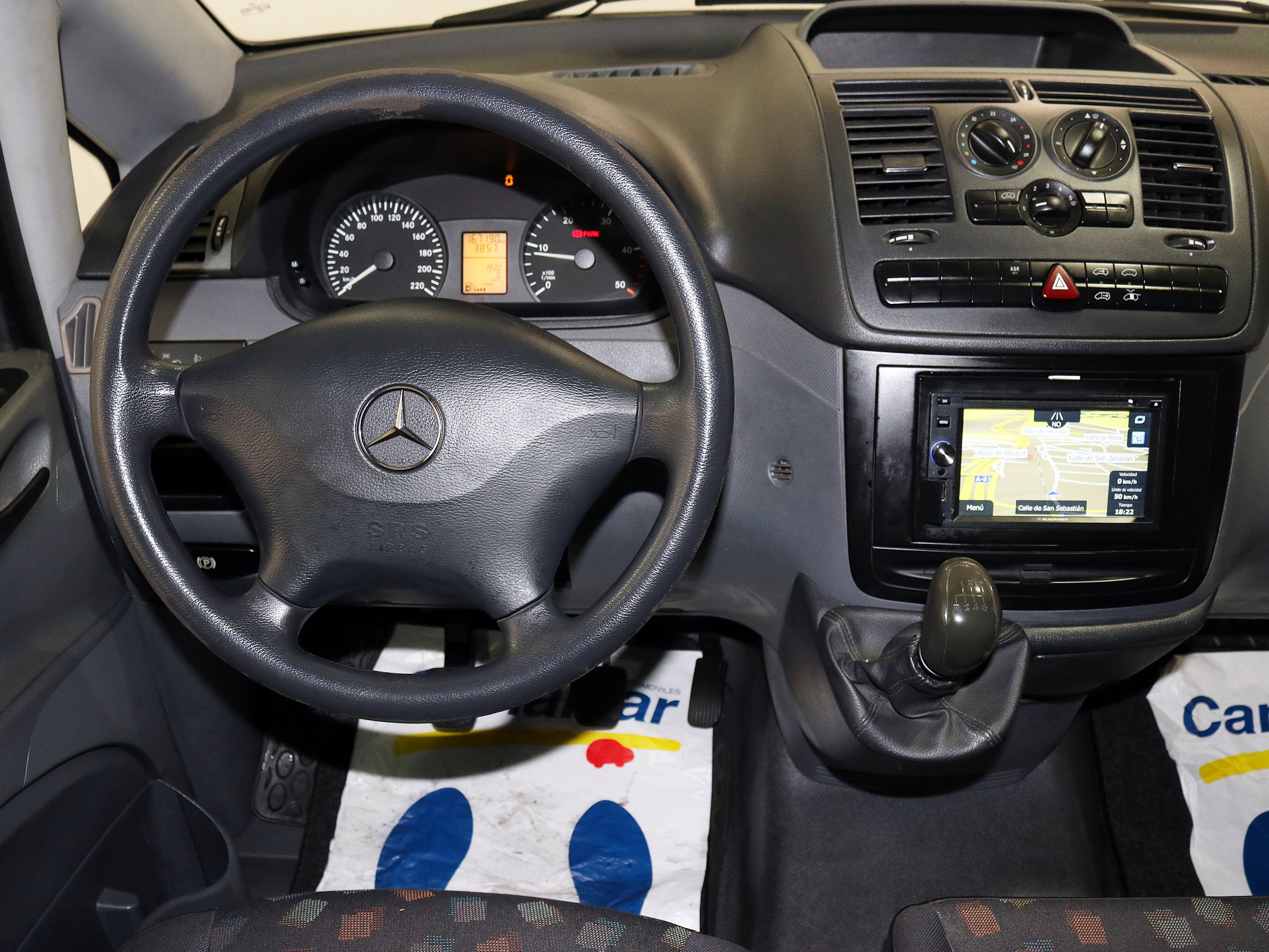 Foto Mercedes-Benz Vito 21