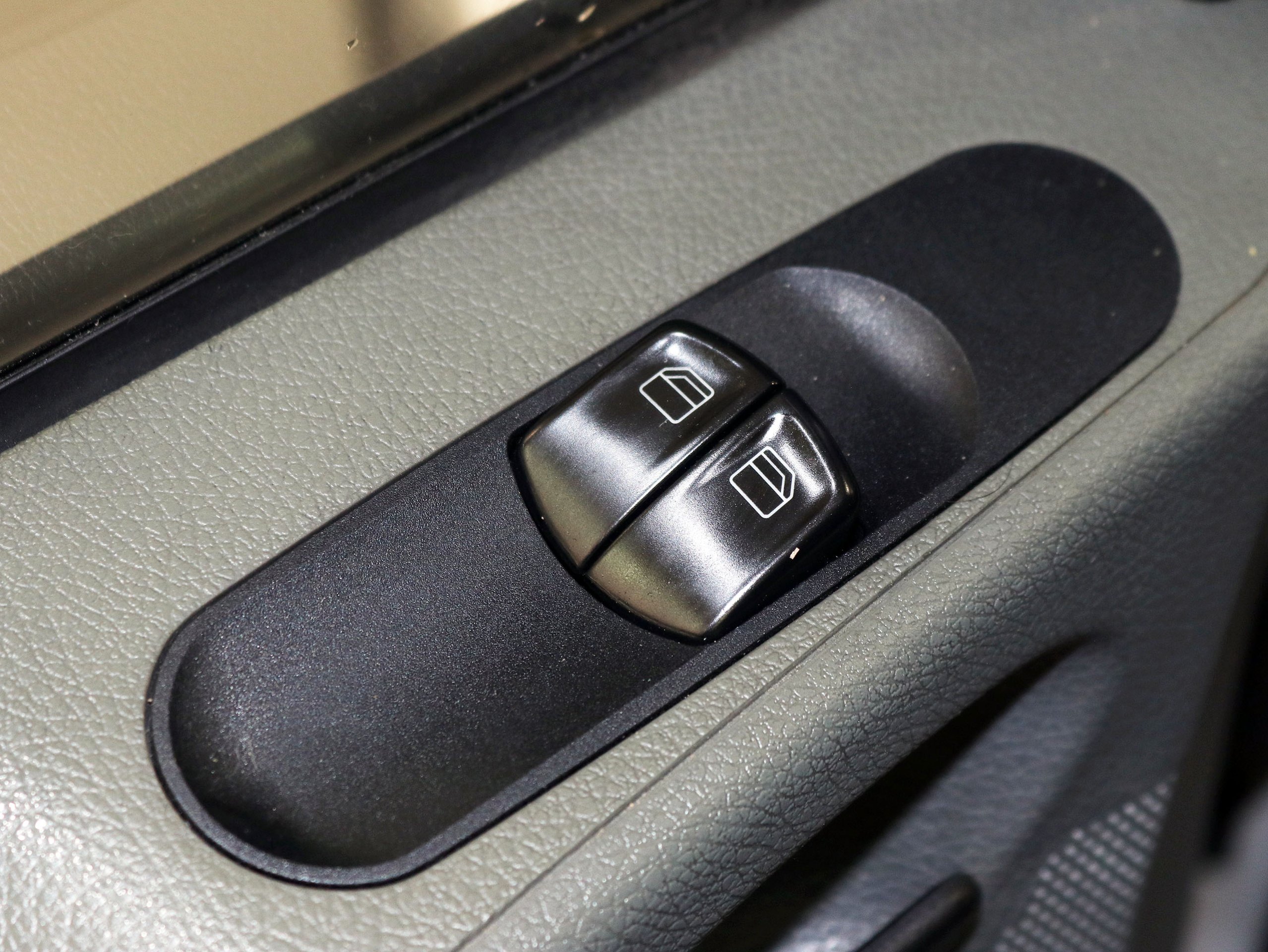 Foto Mercedes-Benz Vito 26