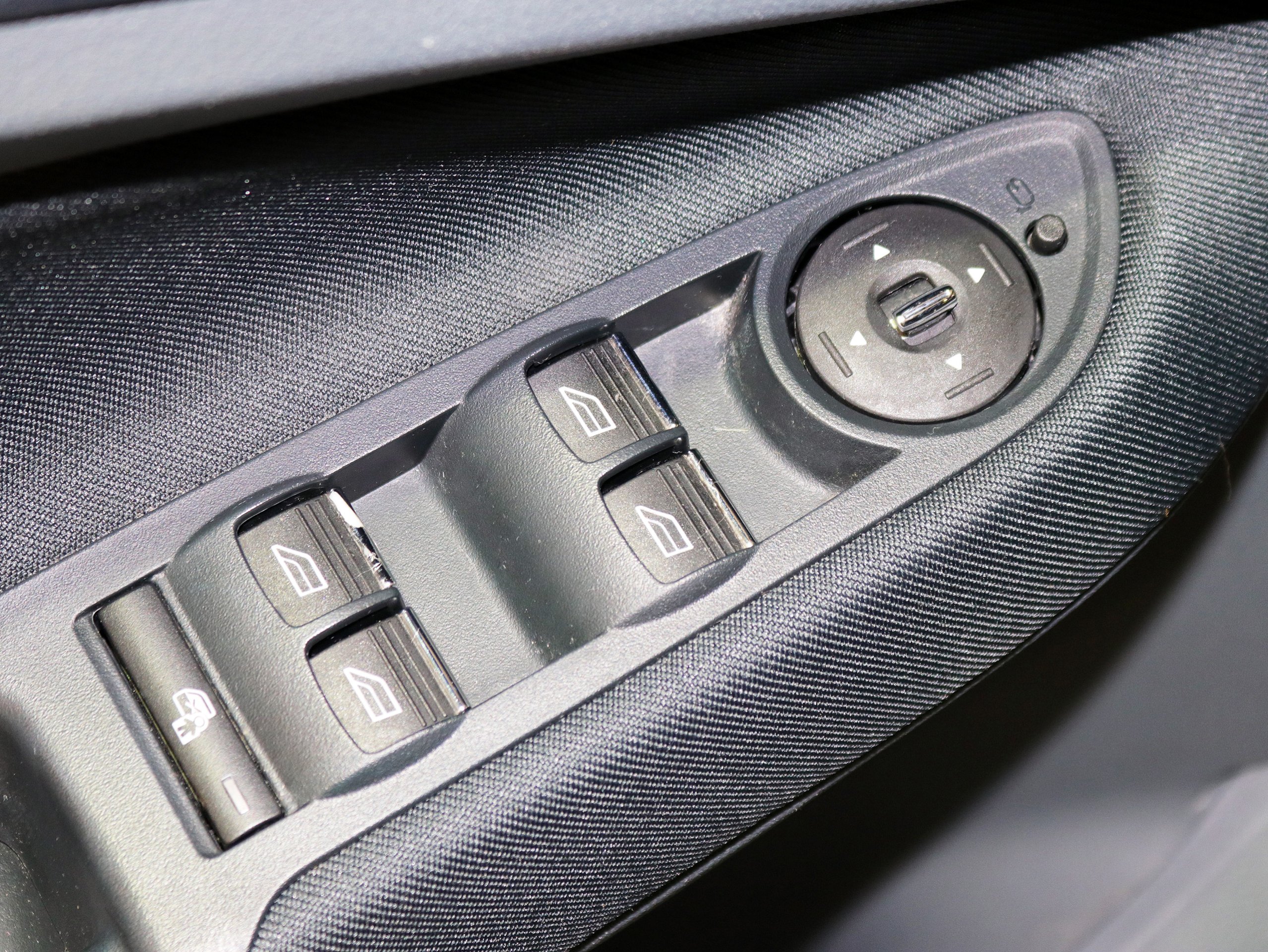 Foto Ford C-Max 29