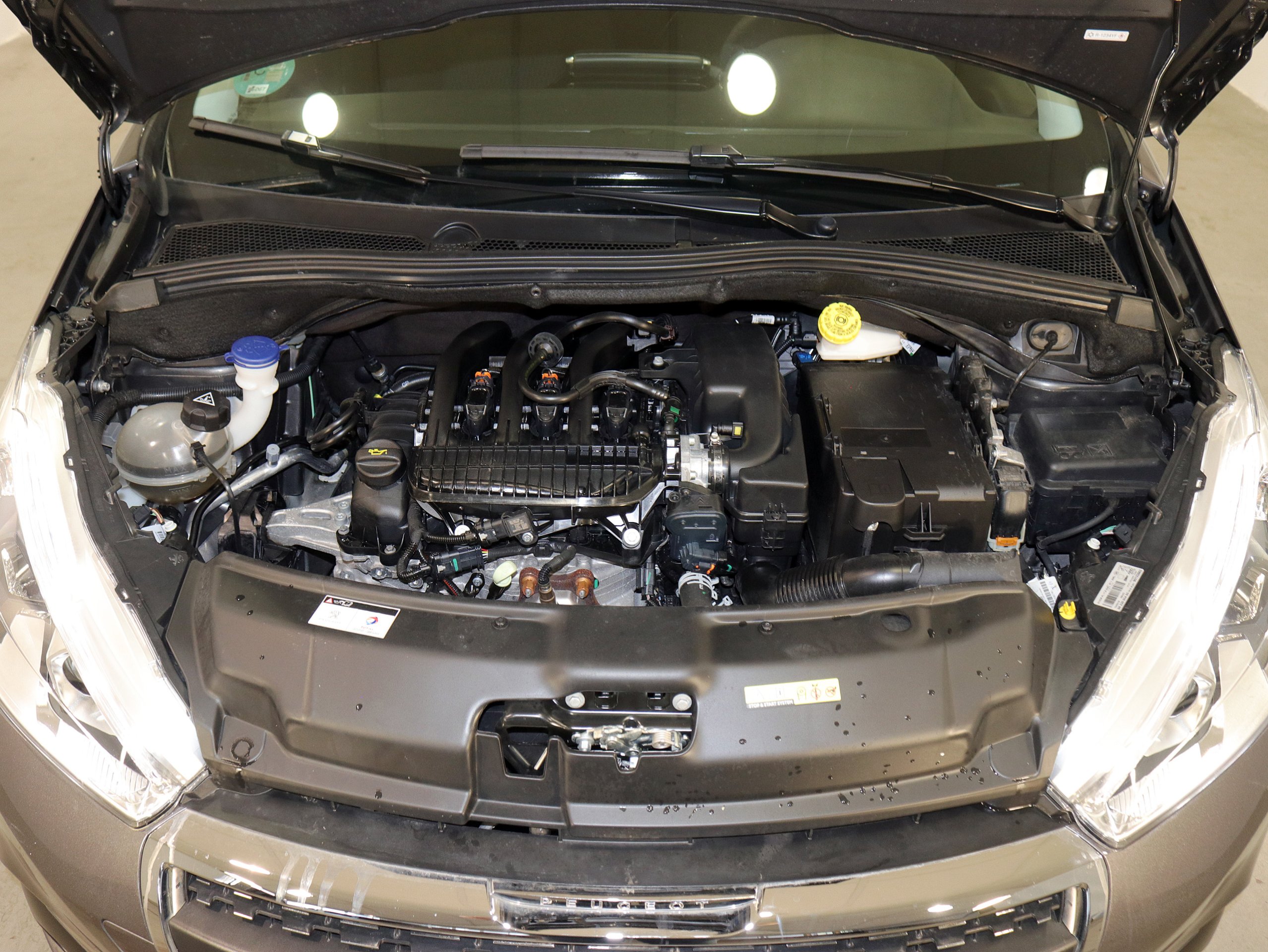 Foto Peugeot 208 9