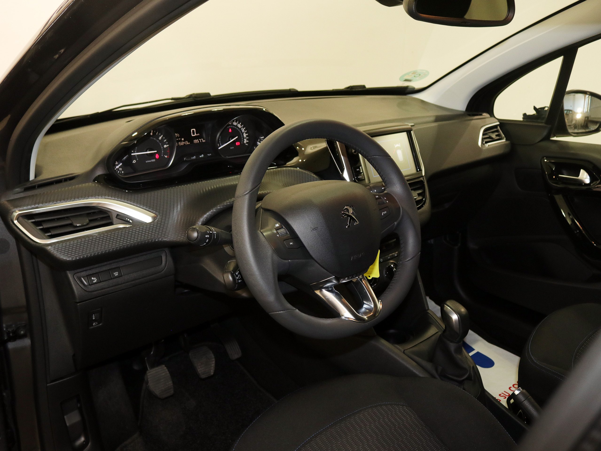 Foto Peugeot 208 25