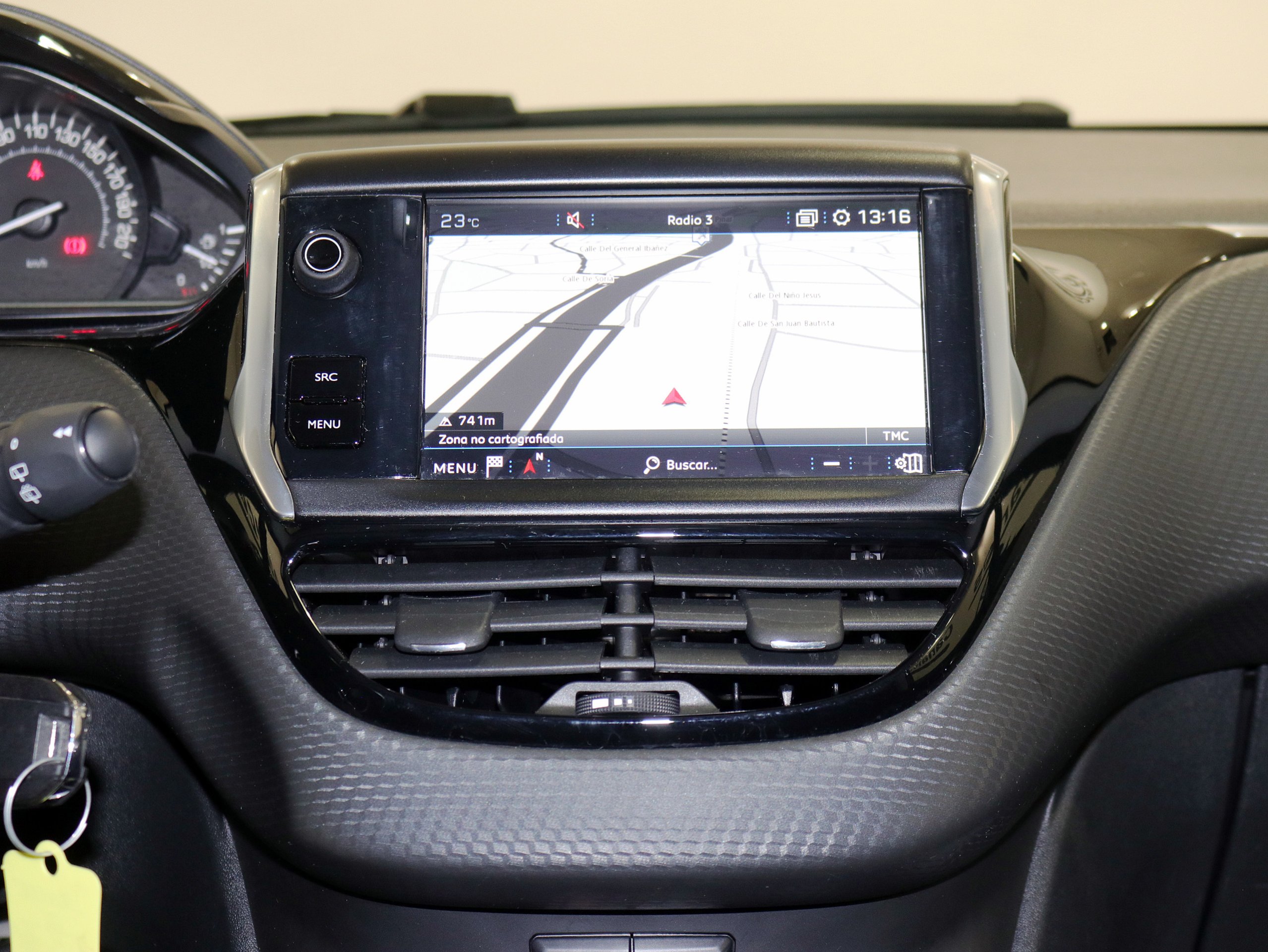 Foto Peugeot 208 29