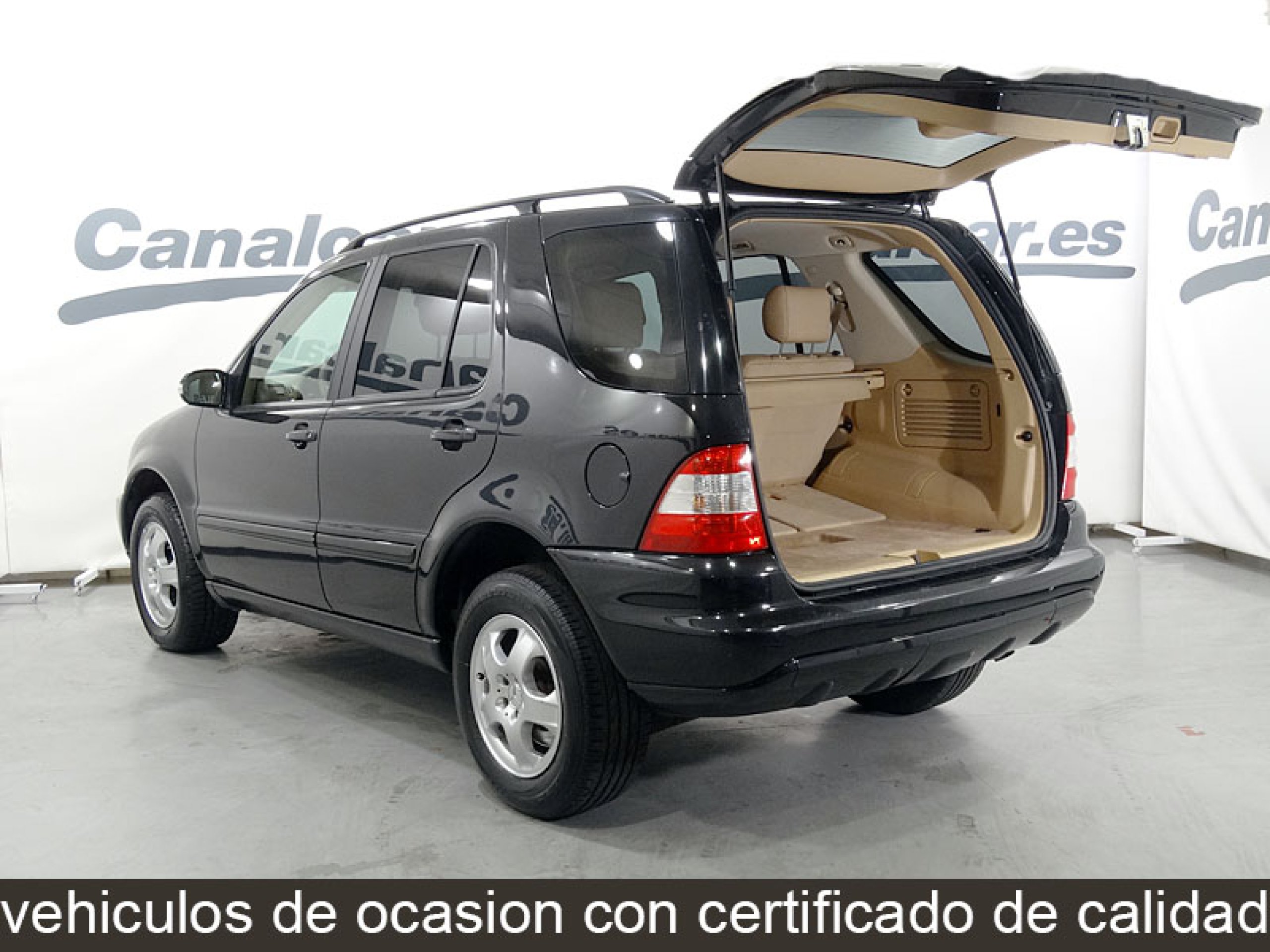 Foto Mercedes-Benz ML 350 8