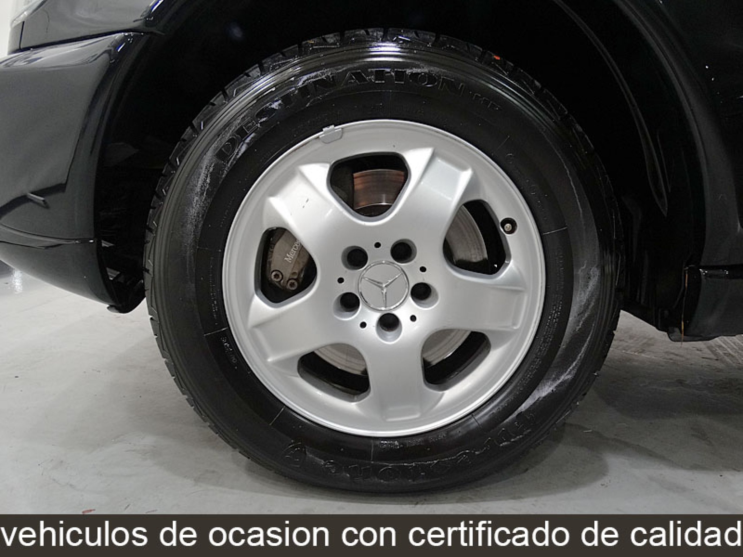 Foto Mercedes-Benz ML 350 13