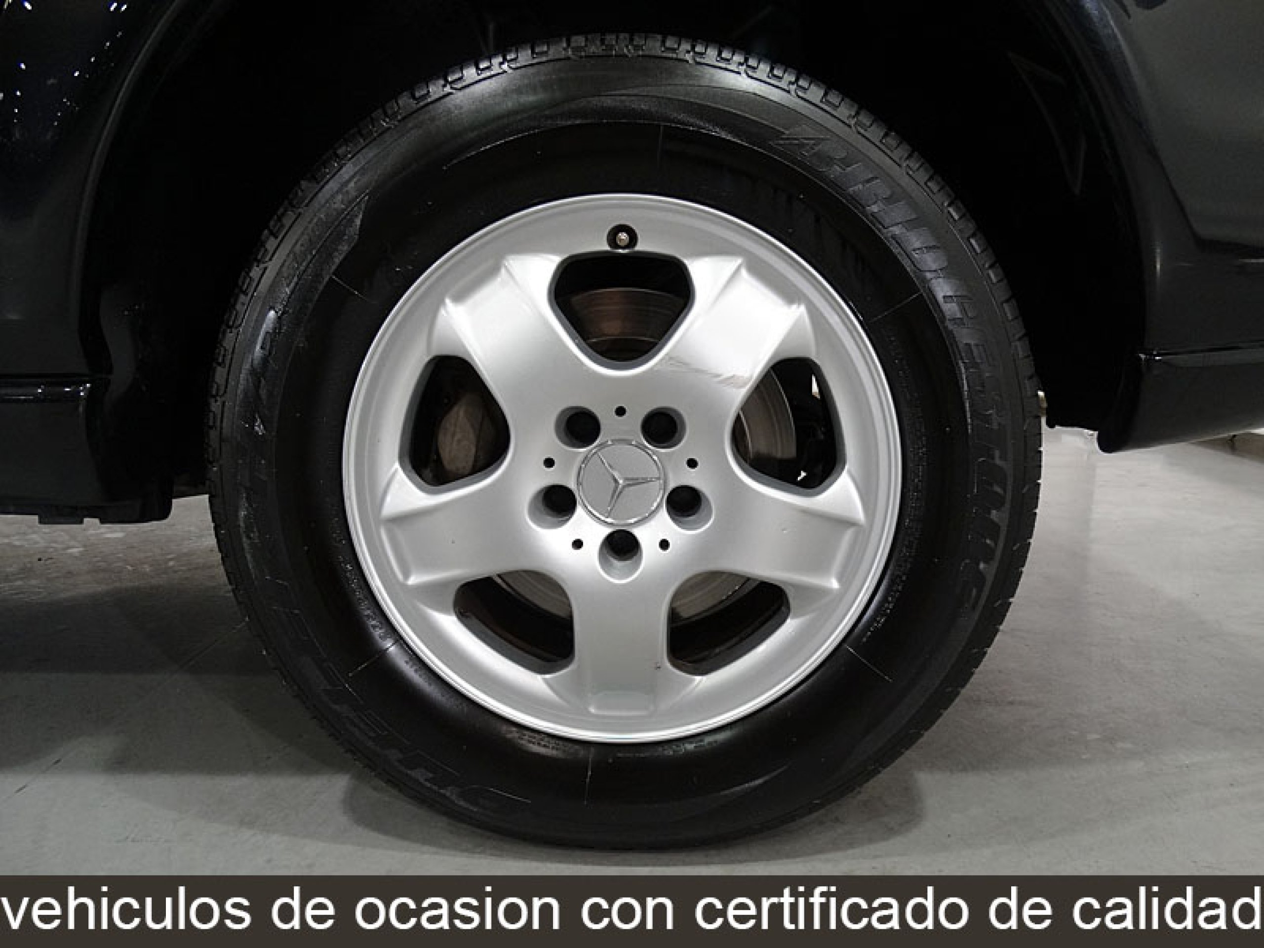 Foto Mercedes-Benz ML 350 14