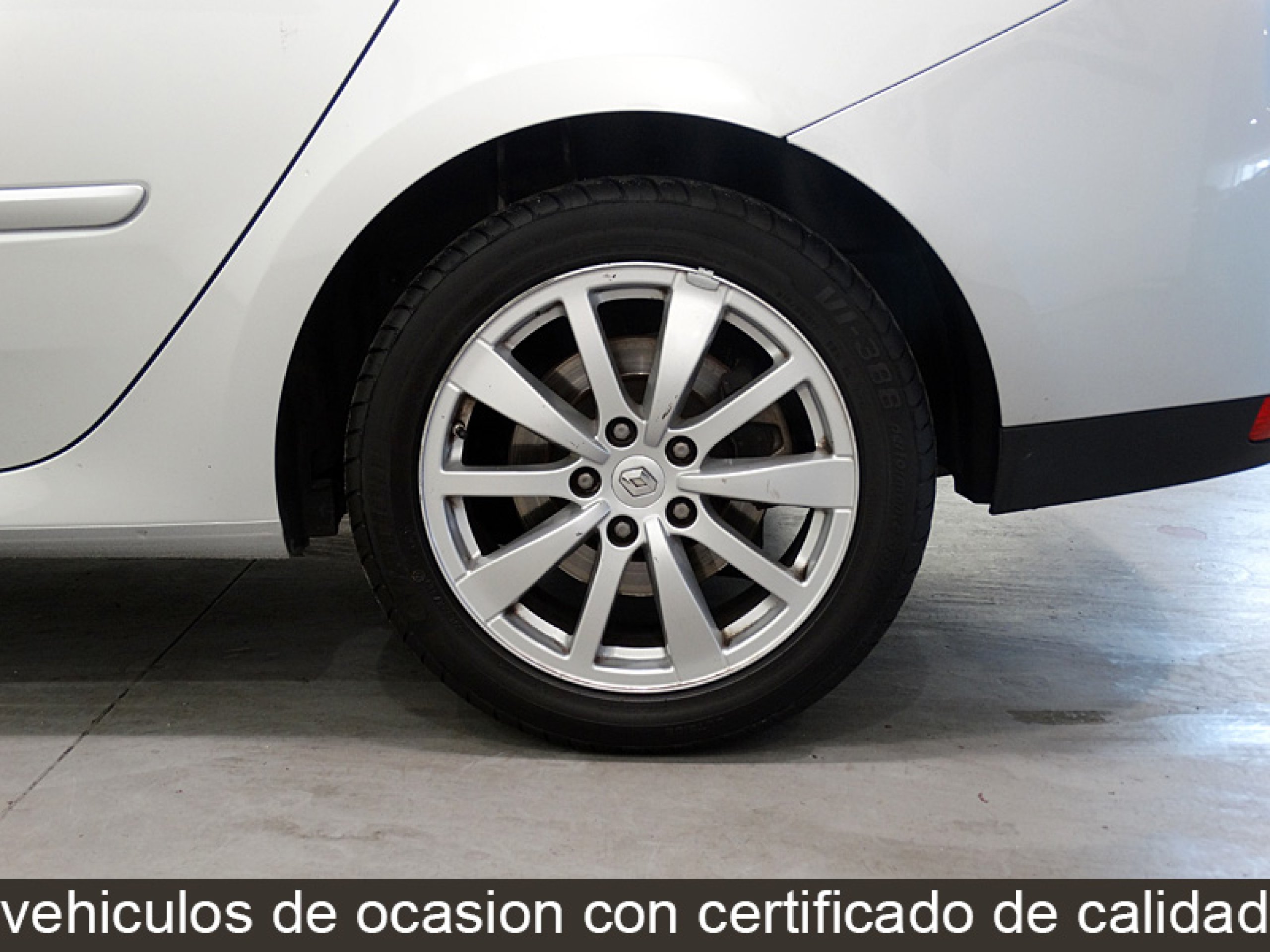 Foto Renault Laguna 36
