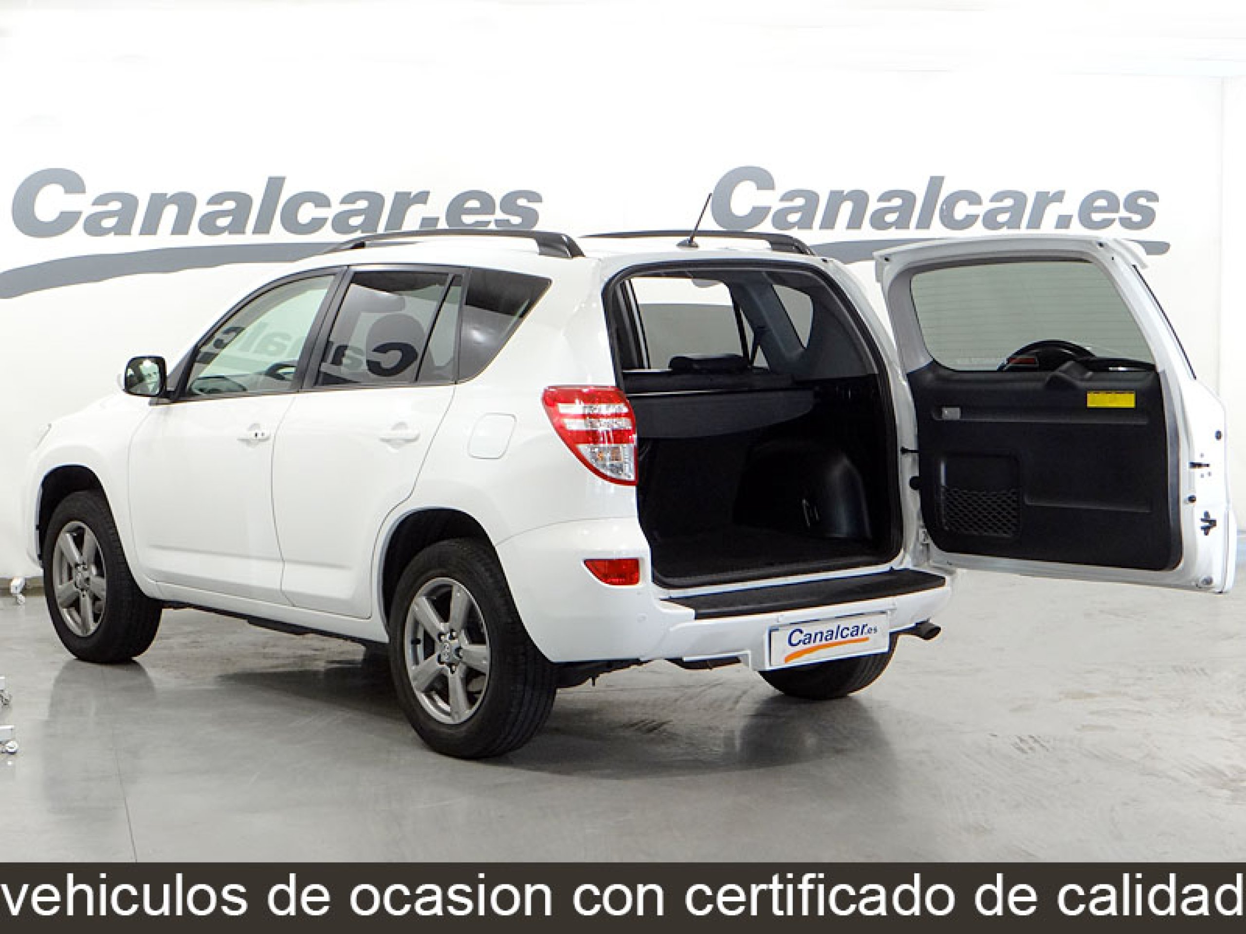 Foto Toyota RAV-4 9