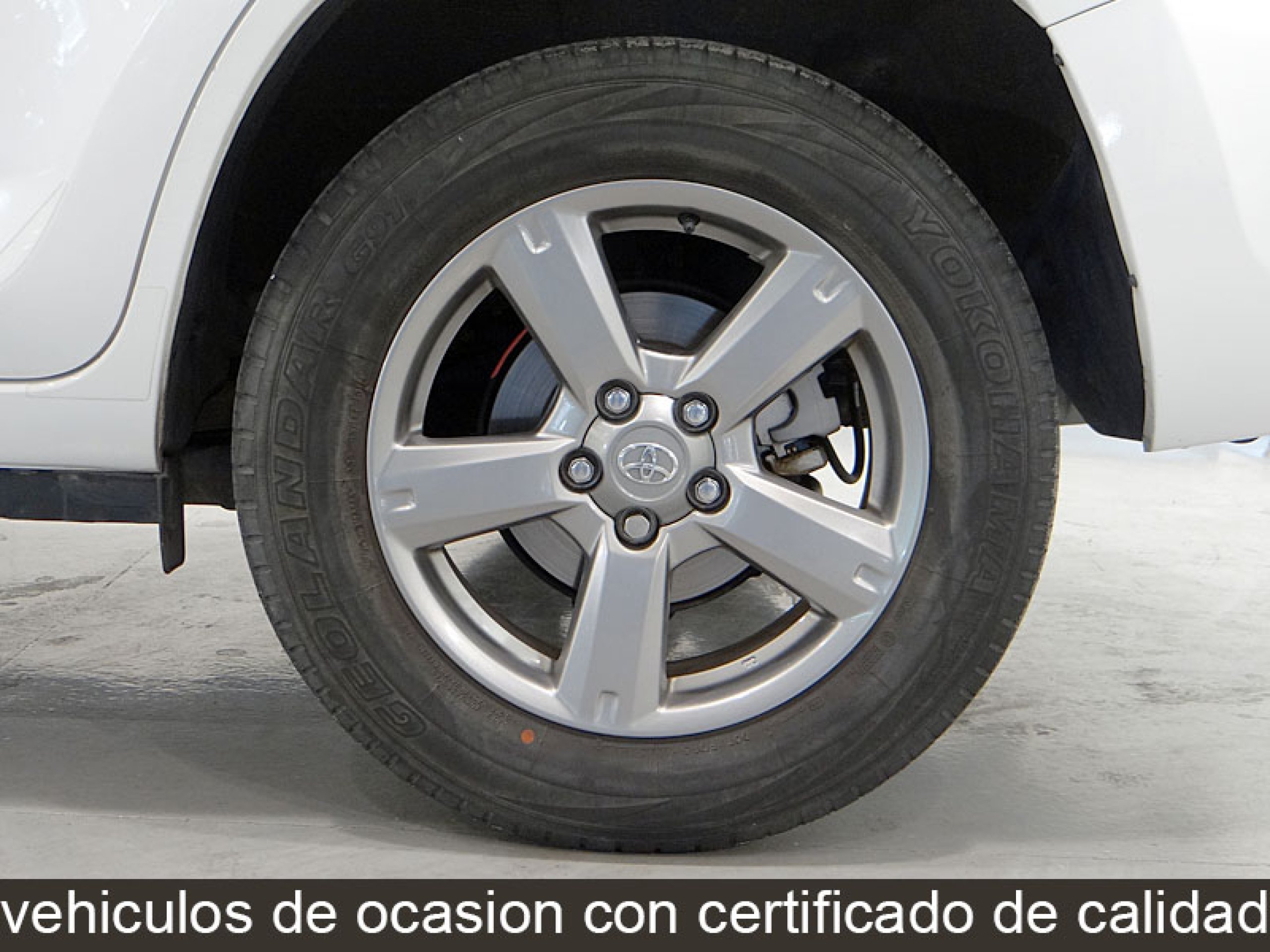 Foto Toyota RAV-4 16