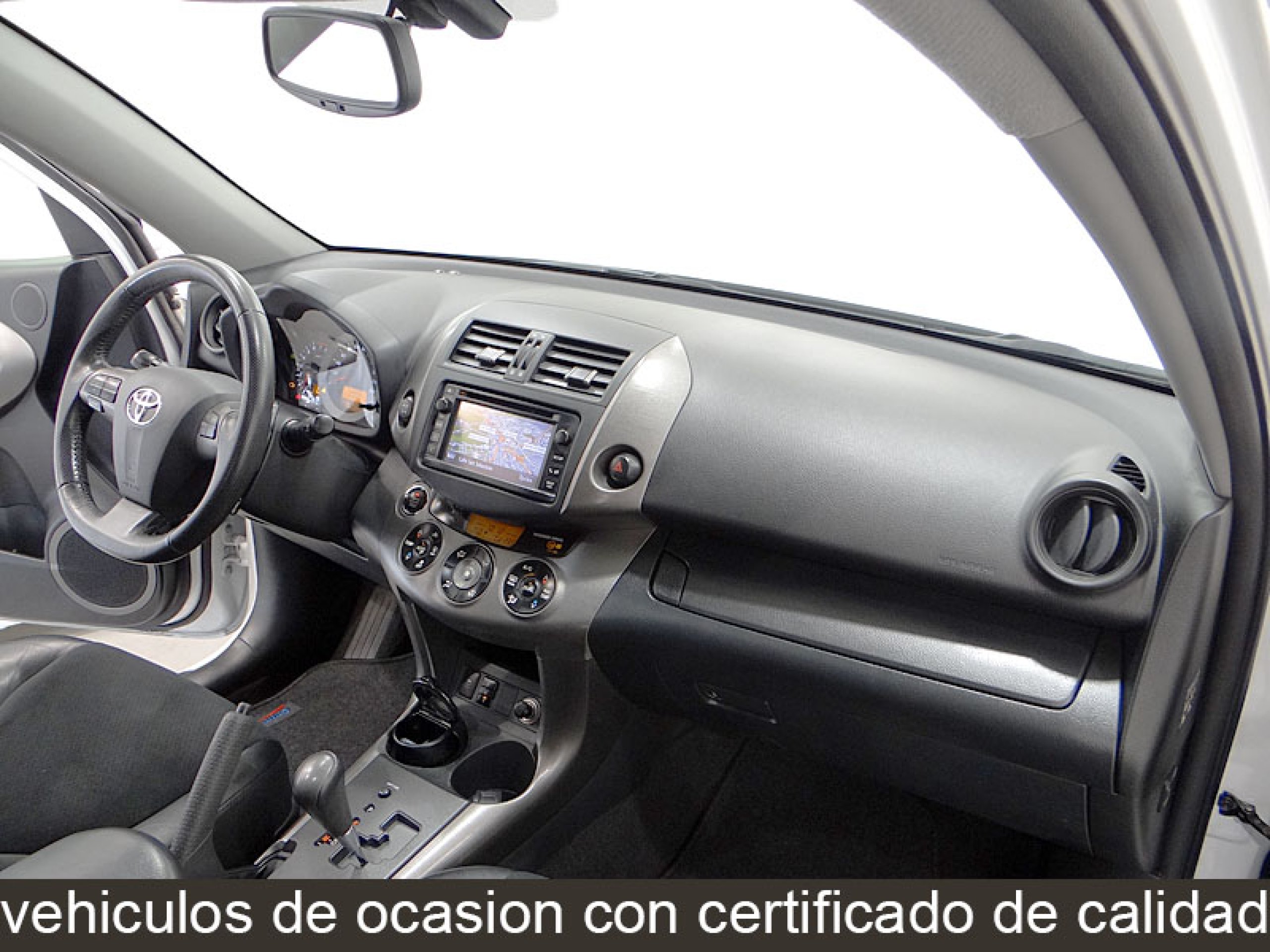 Foto Toyota RAV-4 29