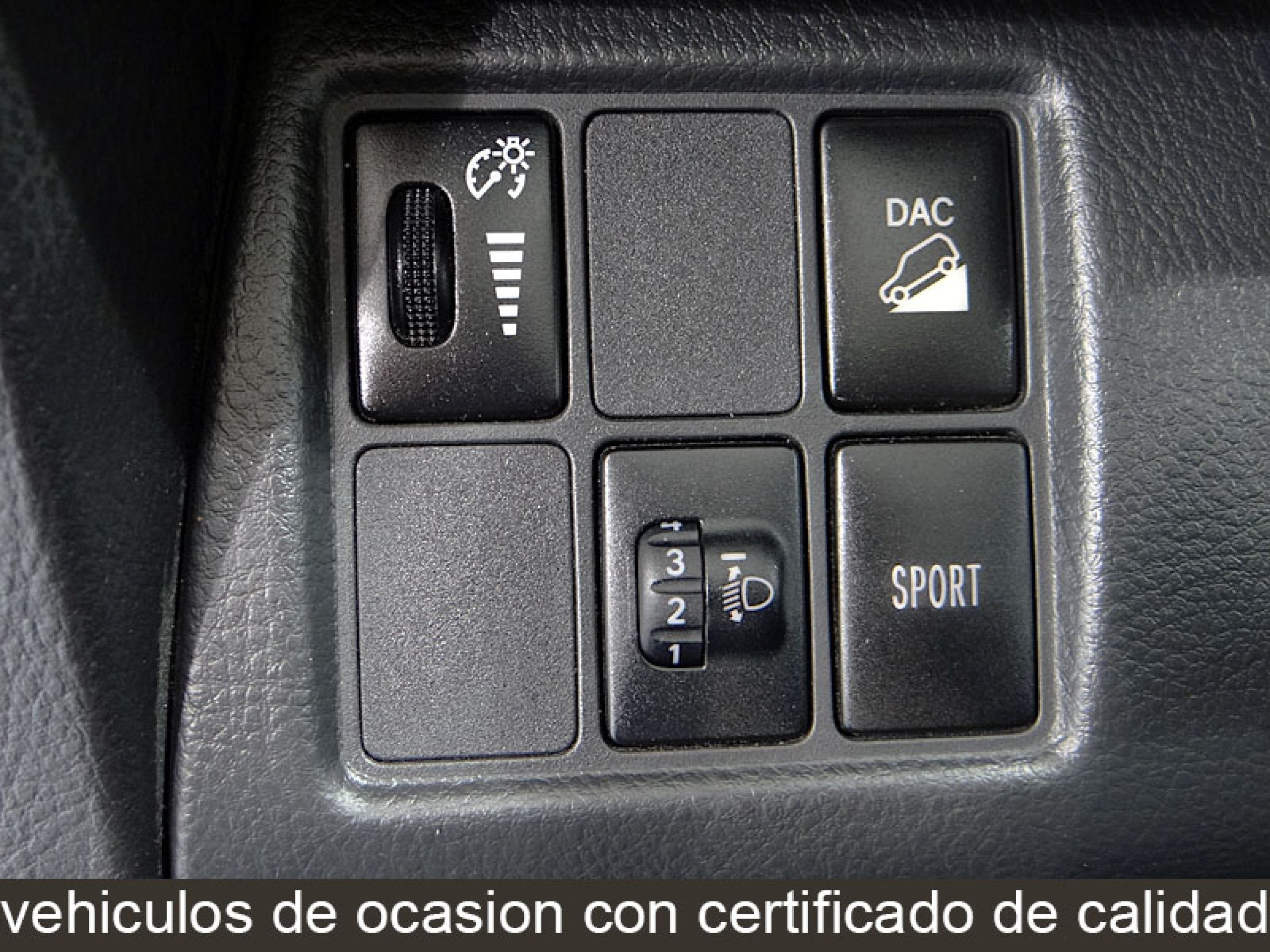 Foto Toyota RAV-4 37