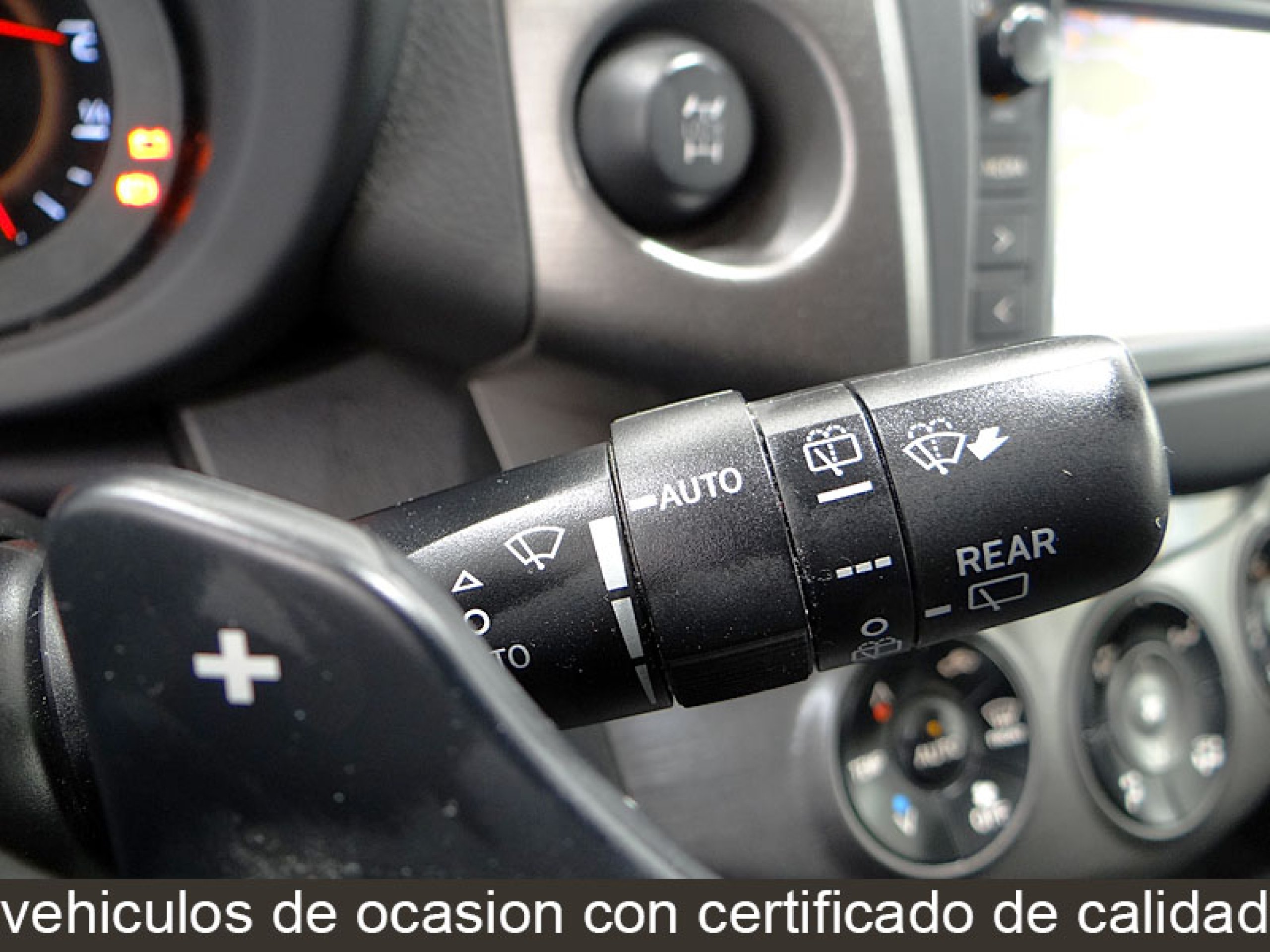 Foto Toyota RAV-4 39