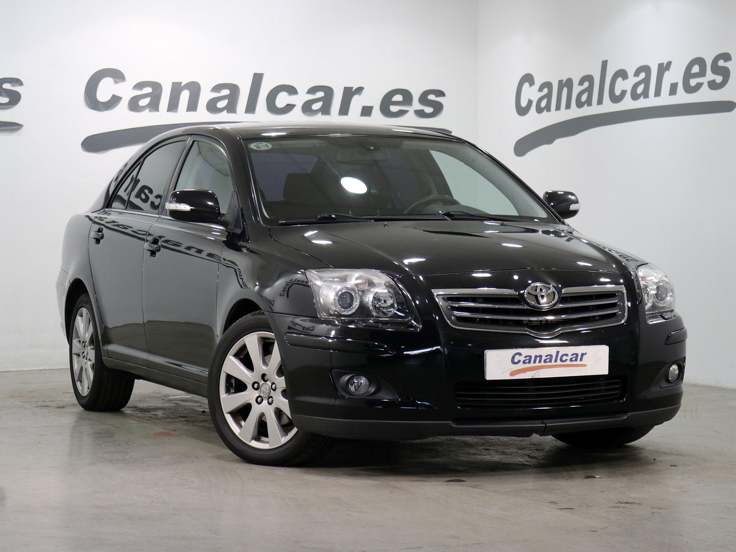 Foto Toyota Avensis 4