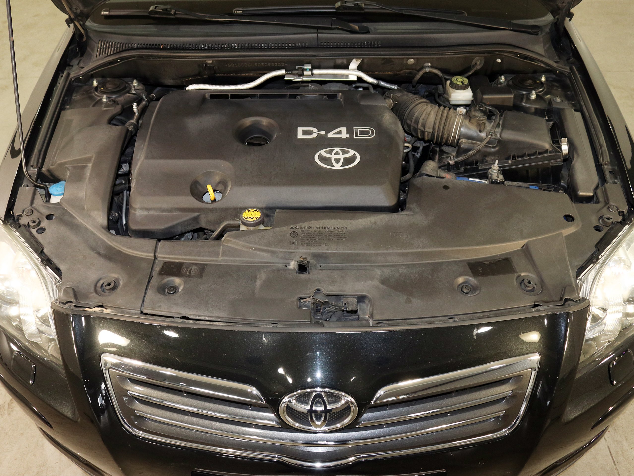 Foto Toyota Avensis 8