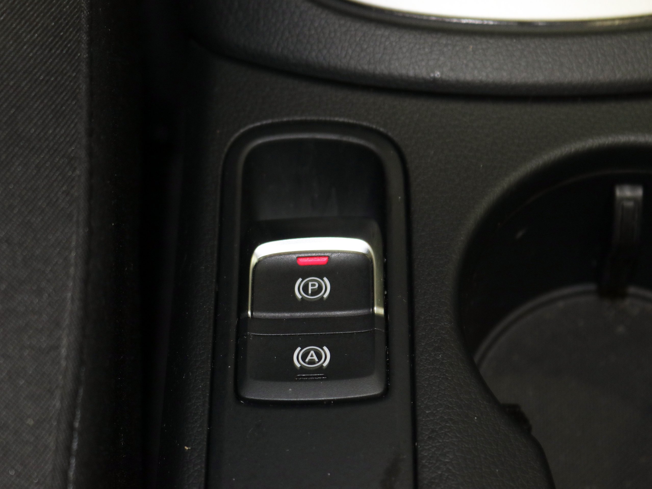 Foto Audi Q3 24
