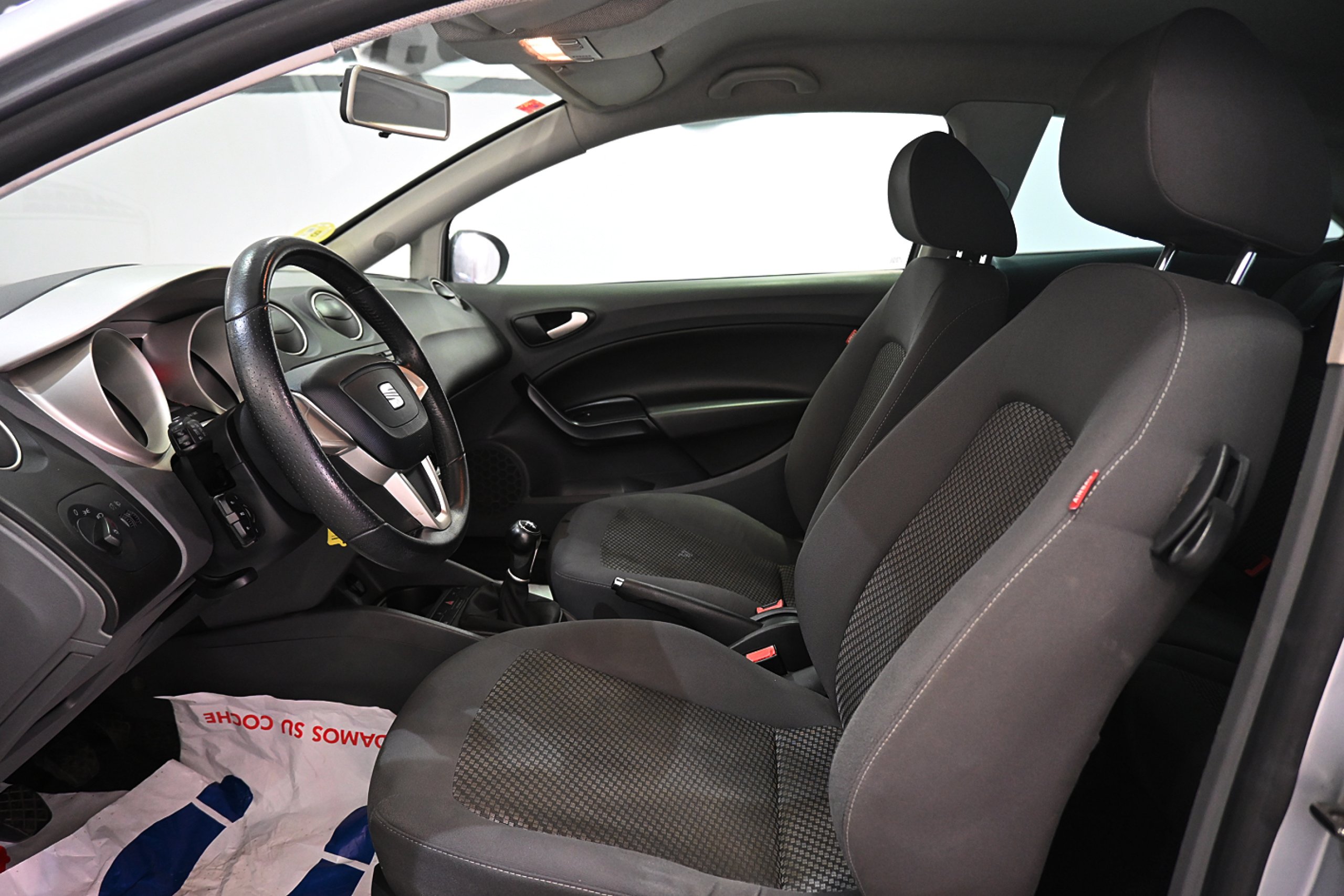Foto Seat Ibiza 8