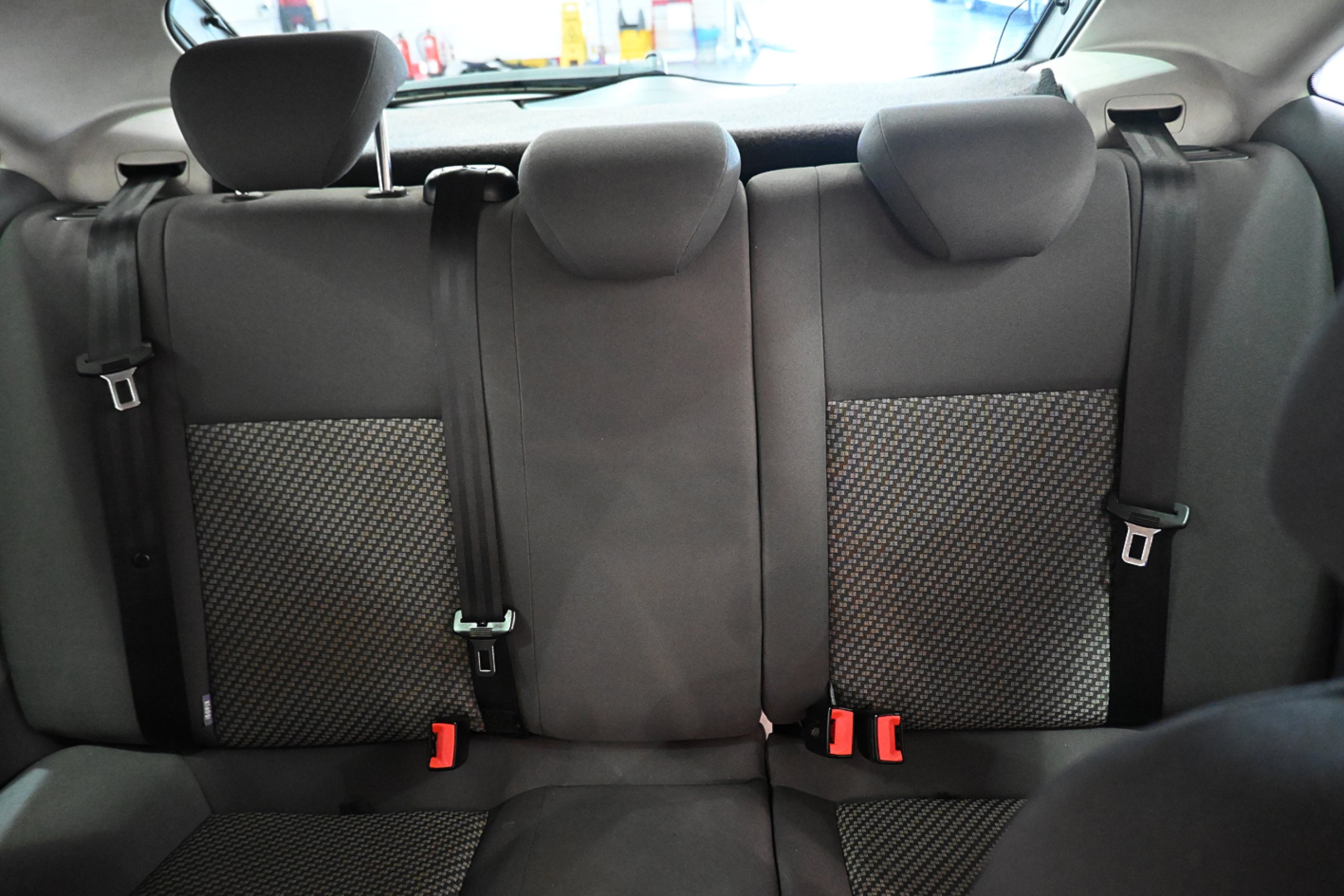 Foto Seat Ibiza 9