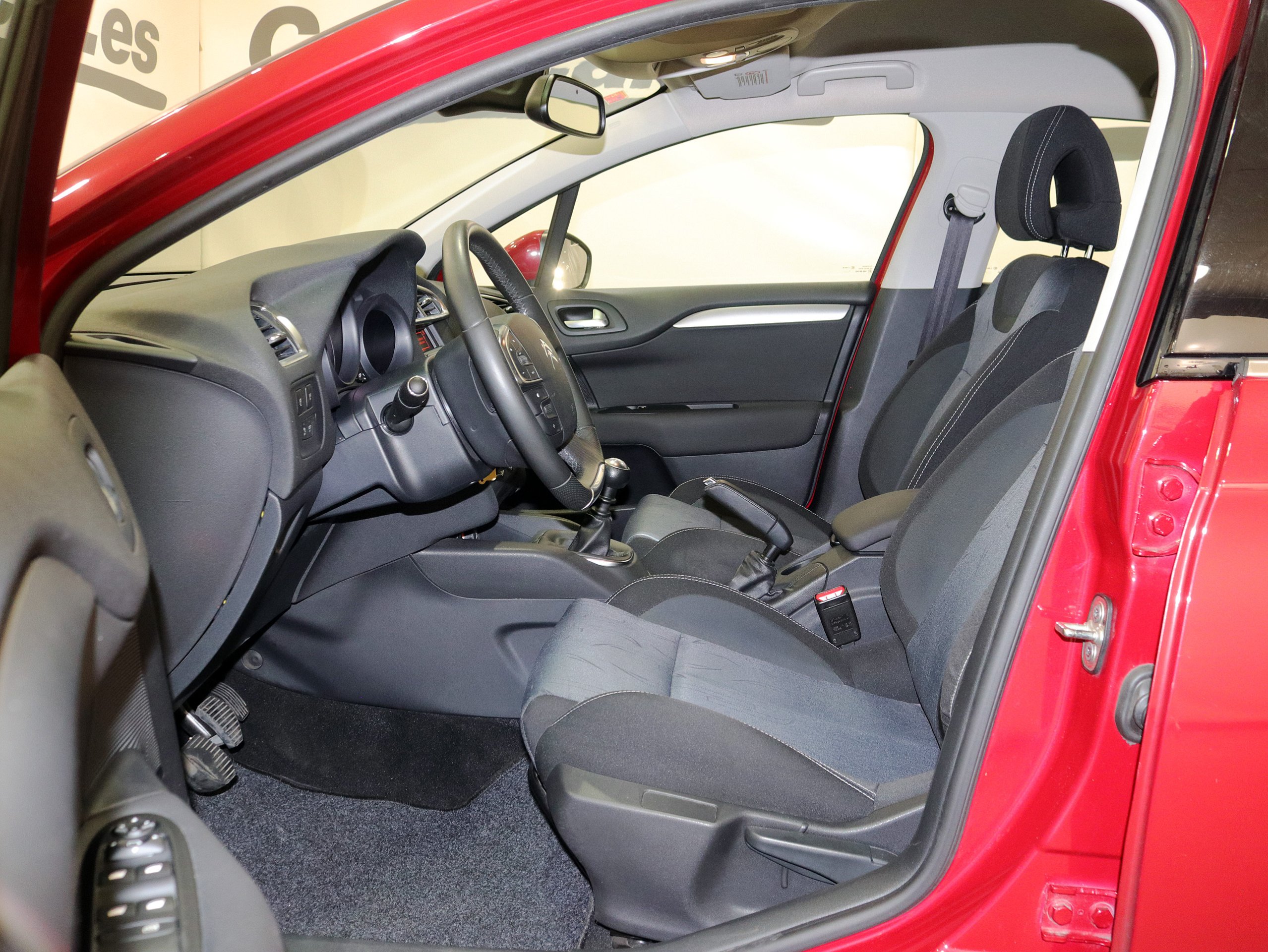 Foto Citroen C4 16