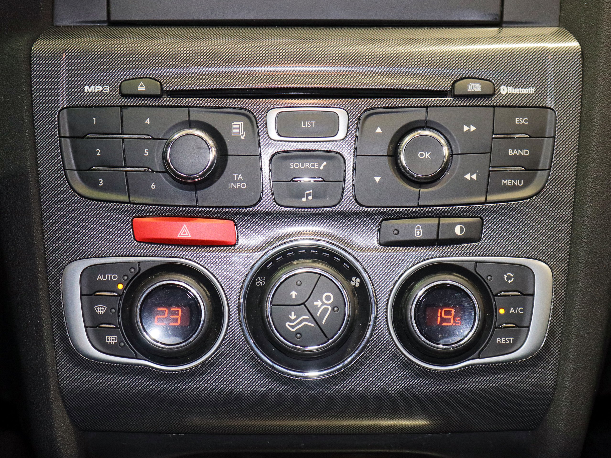 Foto Citroen C4 24
