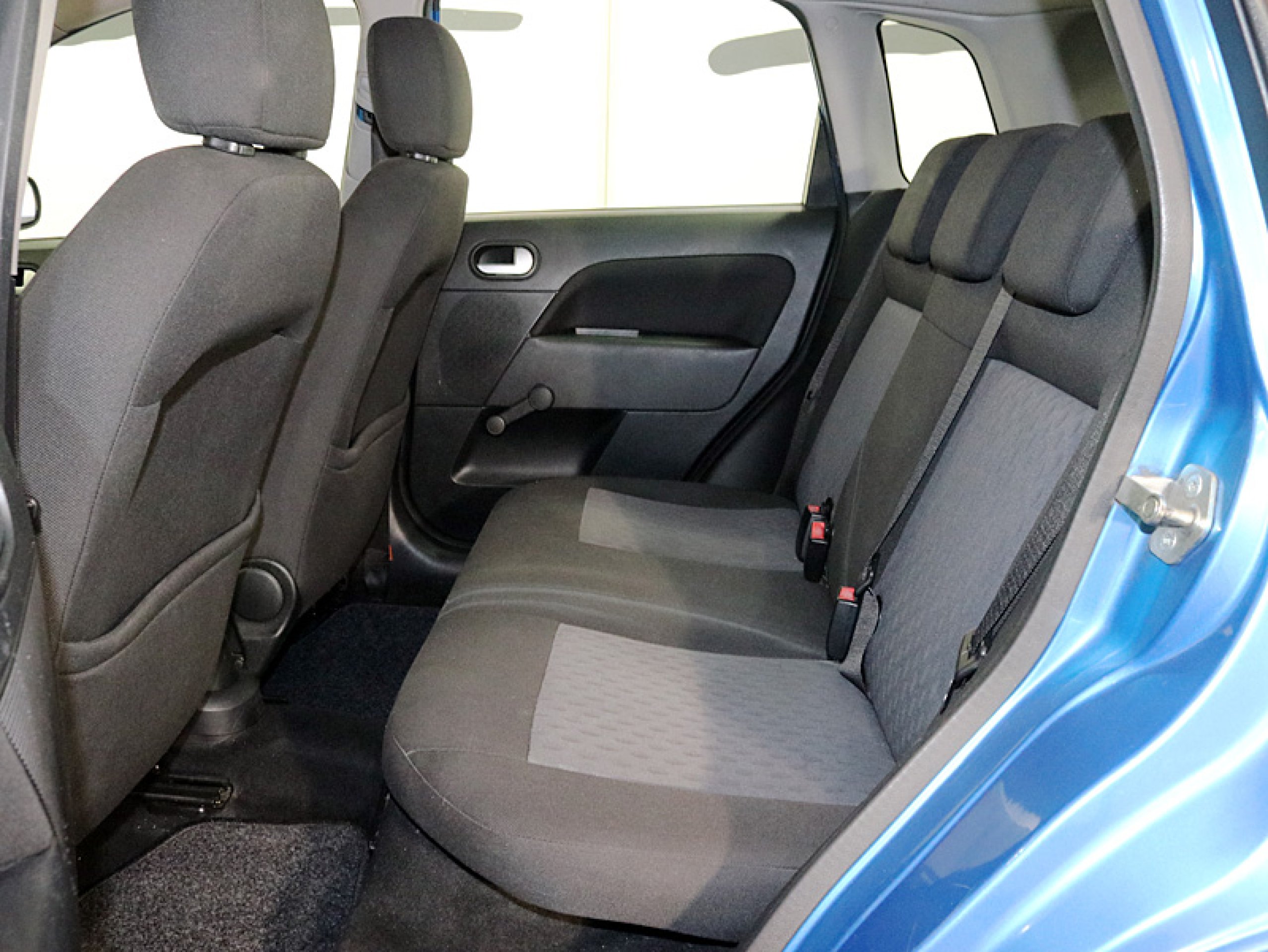 Foto Ford Fiesta 12