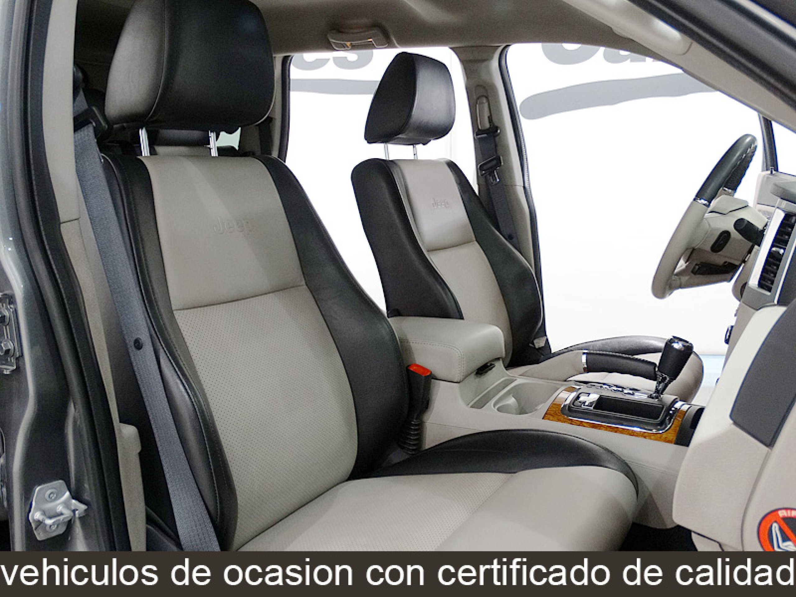 Foto Jeep Grand Cherokee 23