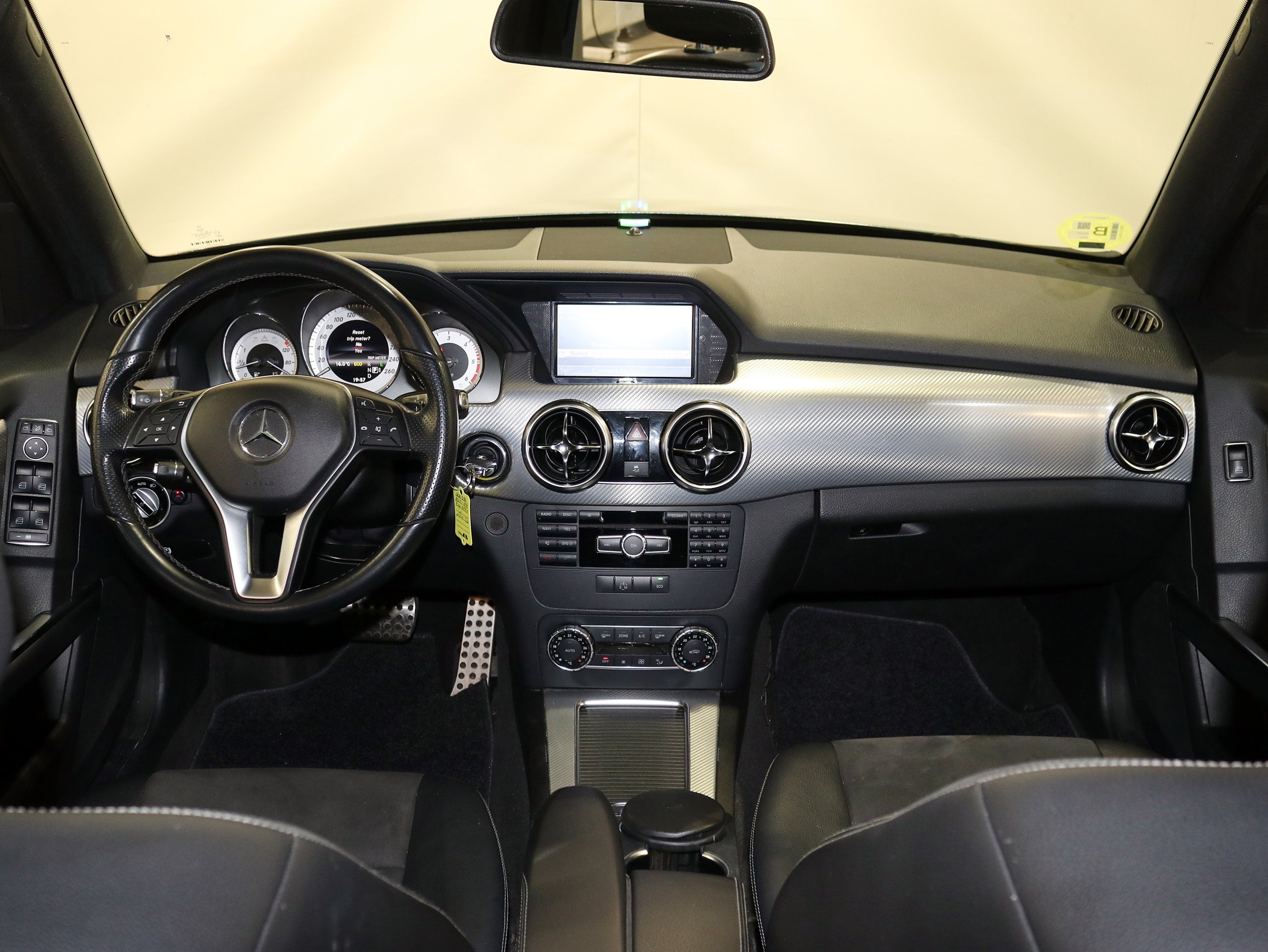 Foto Mercedes-Benz GLK 220 21