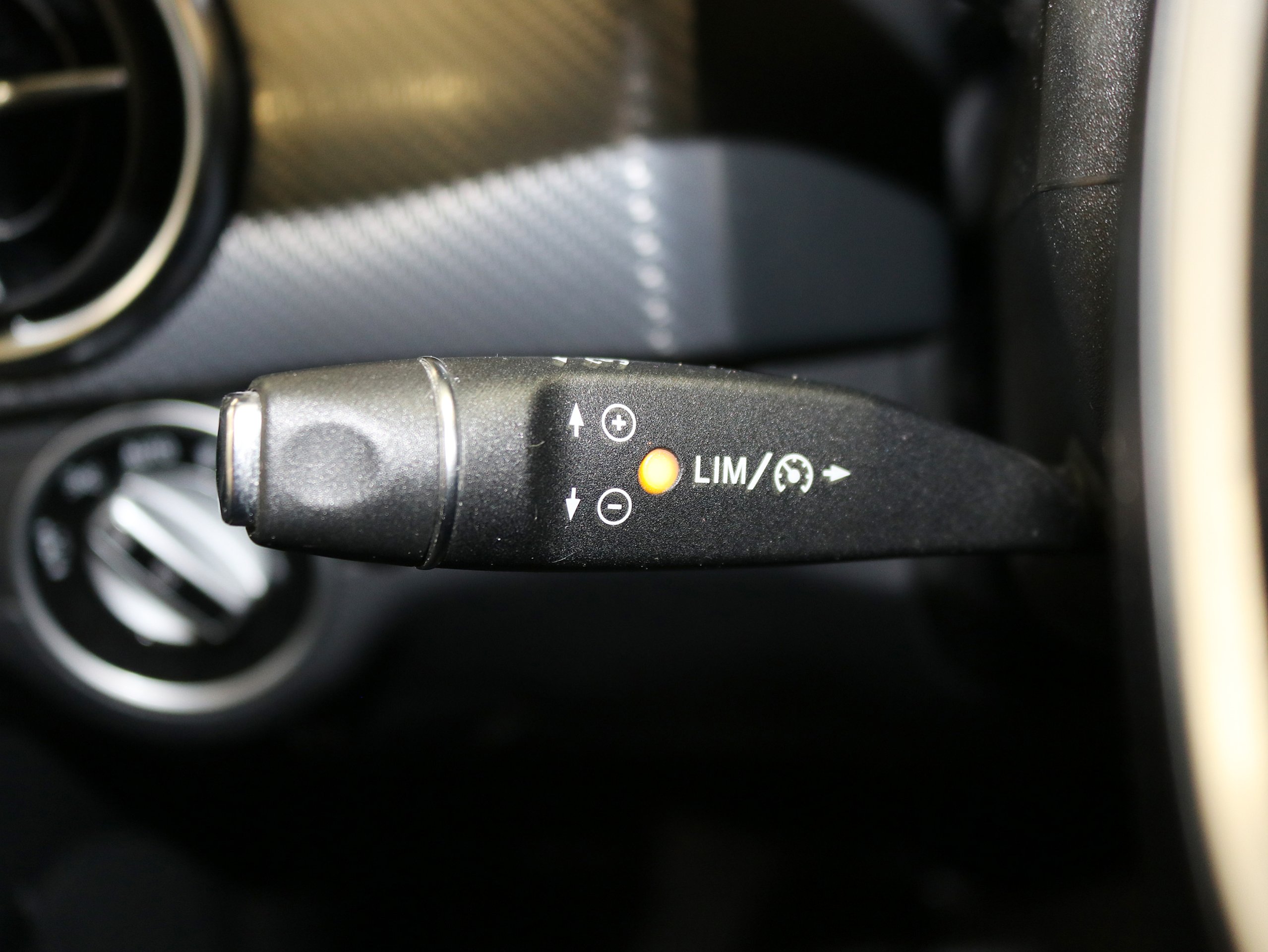 Foto Mercedes-Benz GLK 220 38