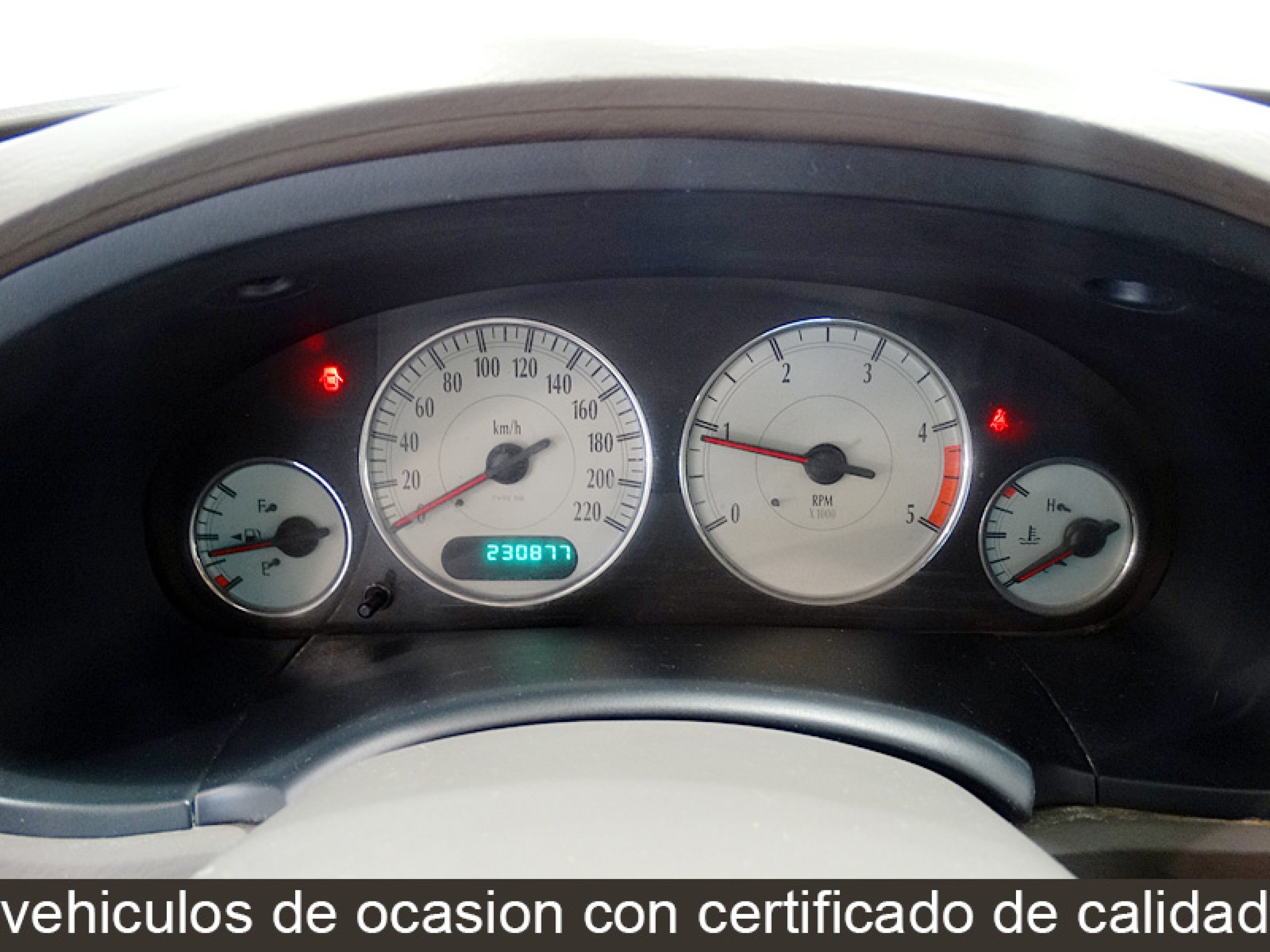 Foto Chrysler Voyager 19 Foto Chrysler Voyager 19