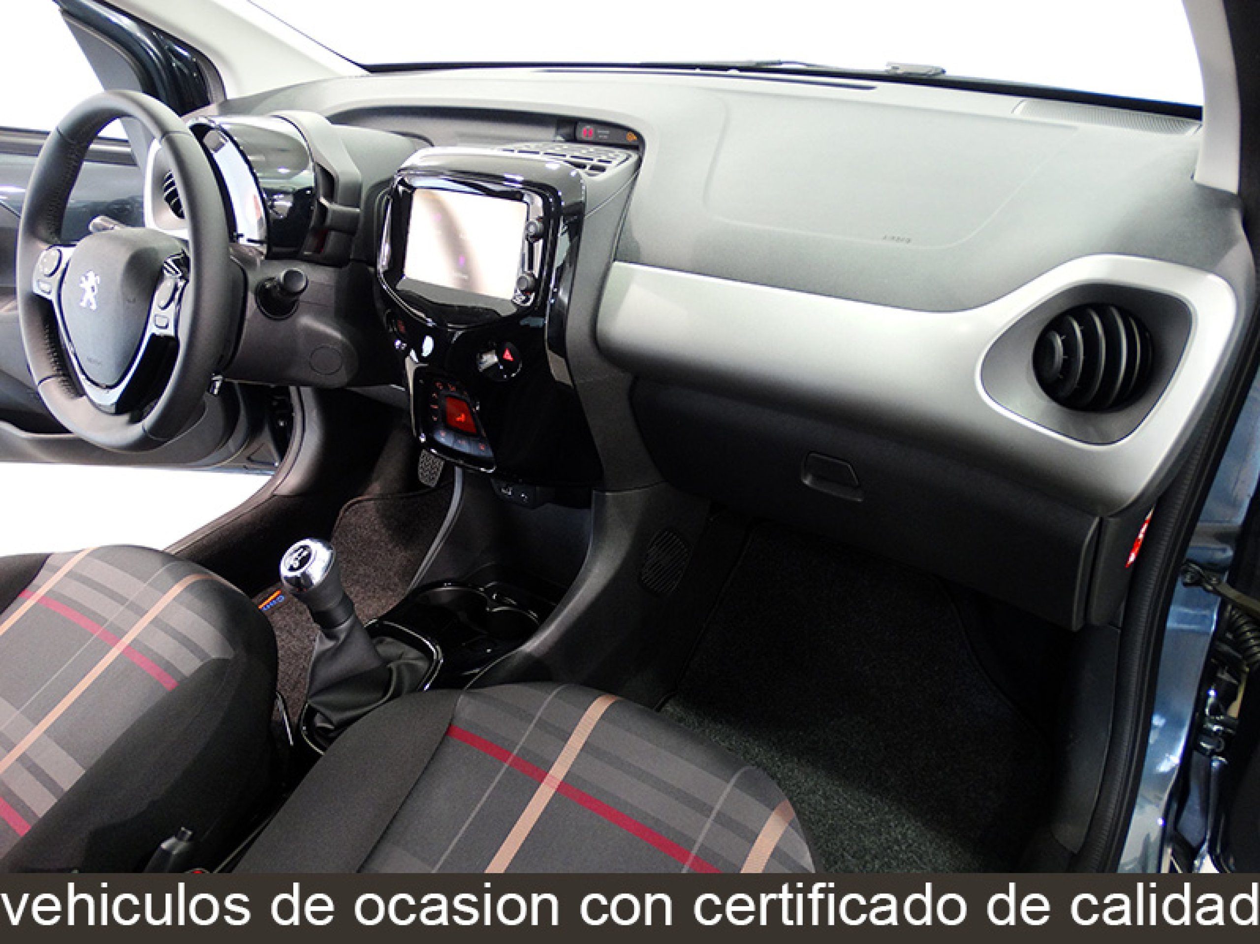 Foto Peugeot 108 24