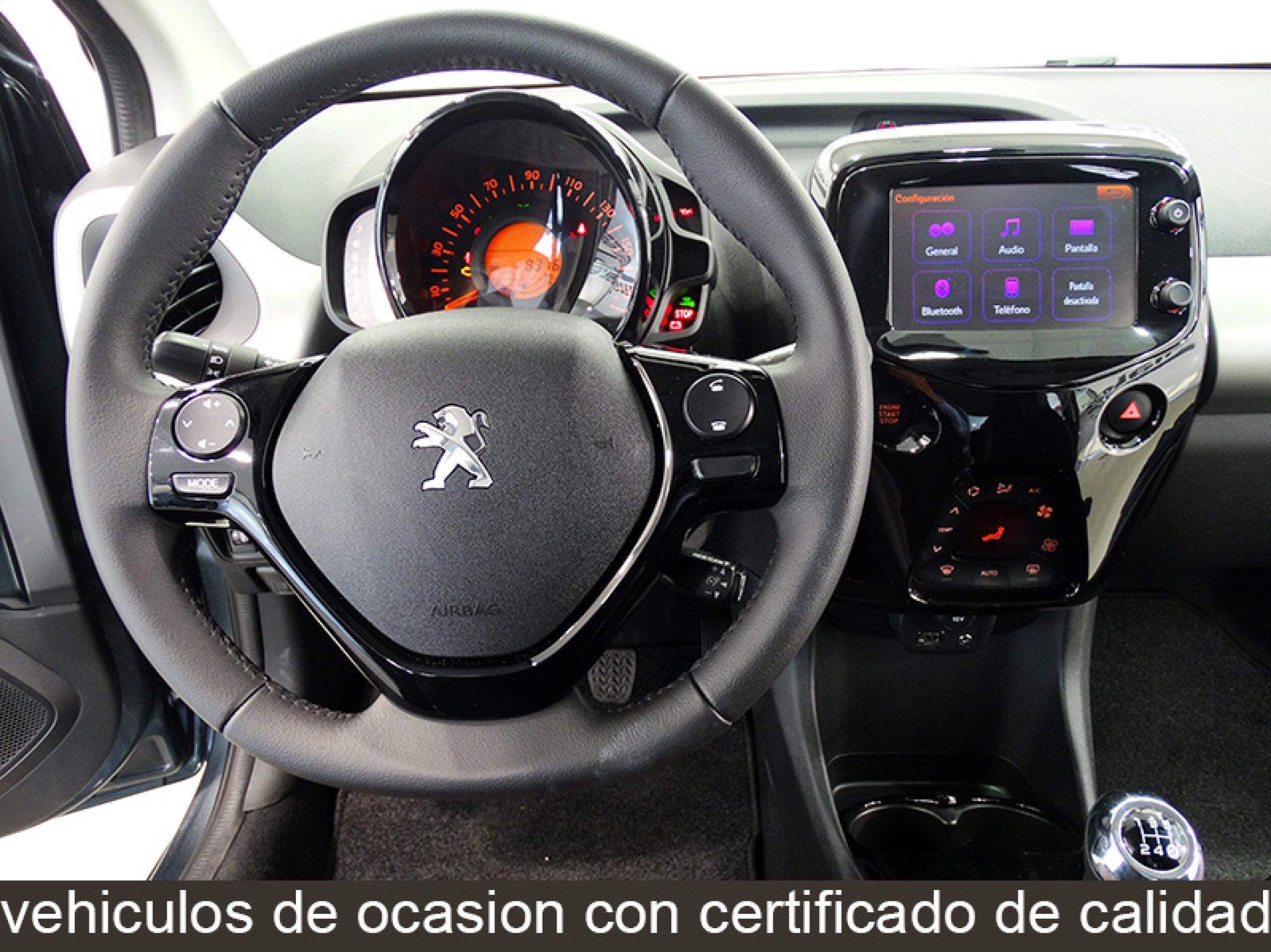 Foto Peugeot 108 26