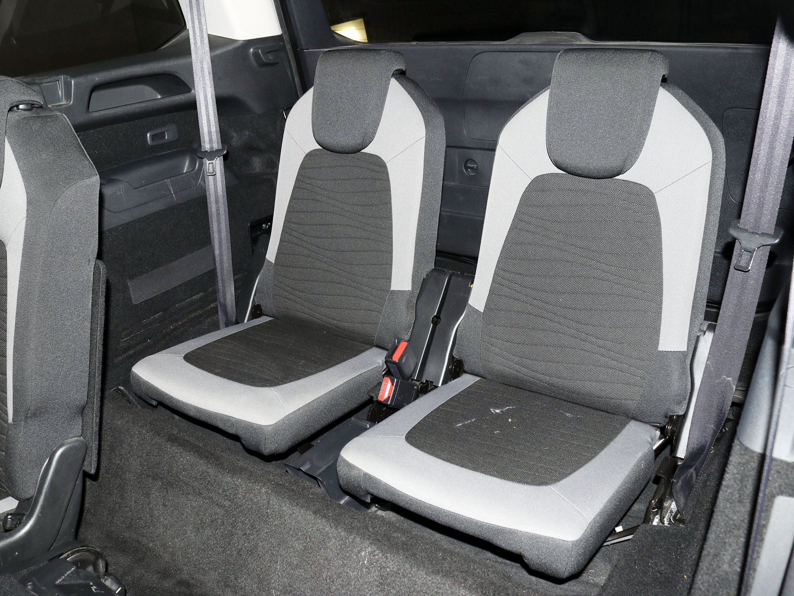 Foto Citroen Grand C4 Picasso 18