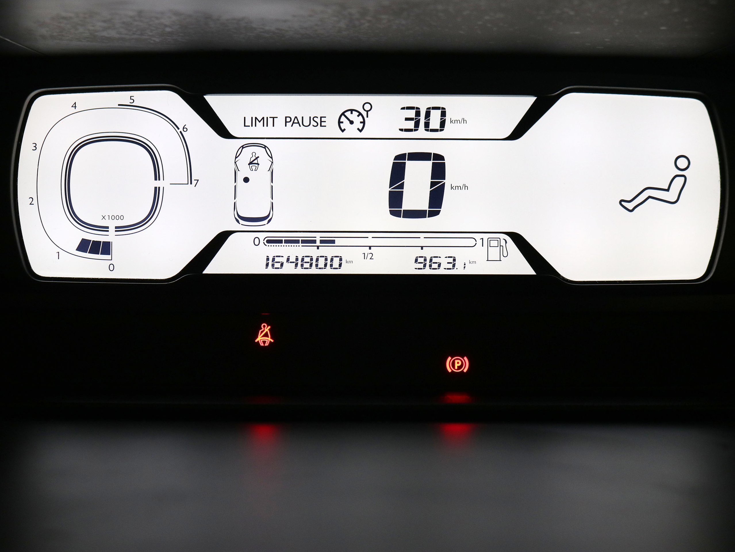 Foto Citroen Grand C4 Picasso 19