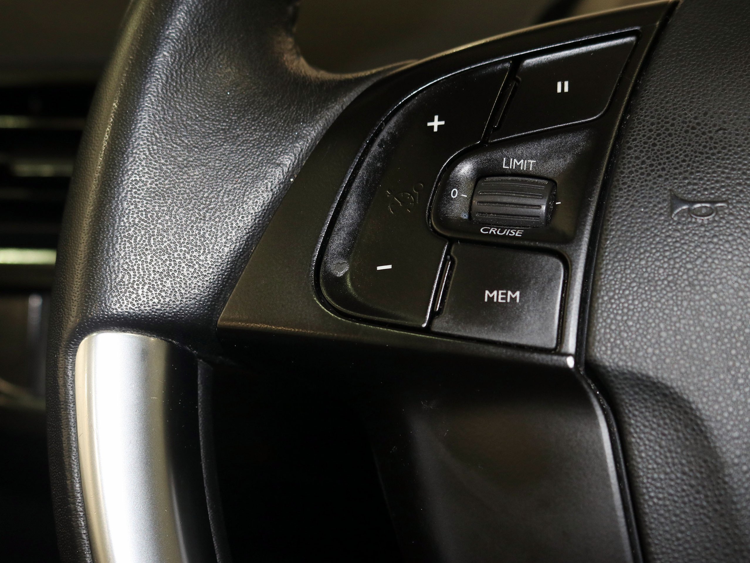 Foto Citroen Grand C4 Picasso 35