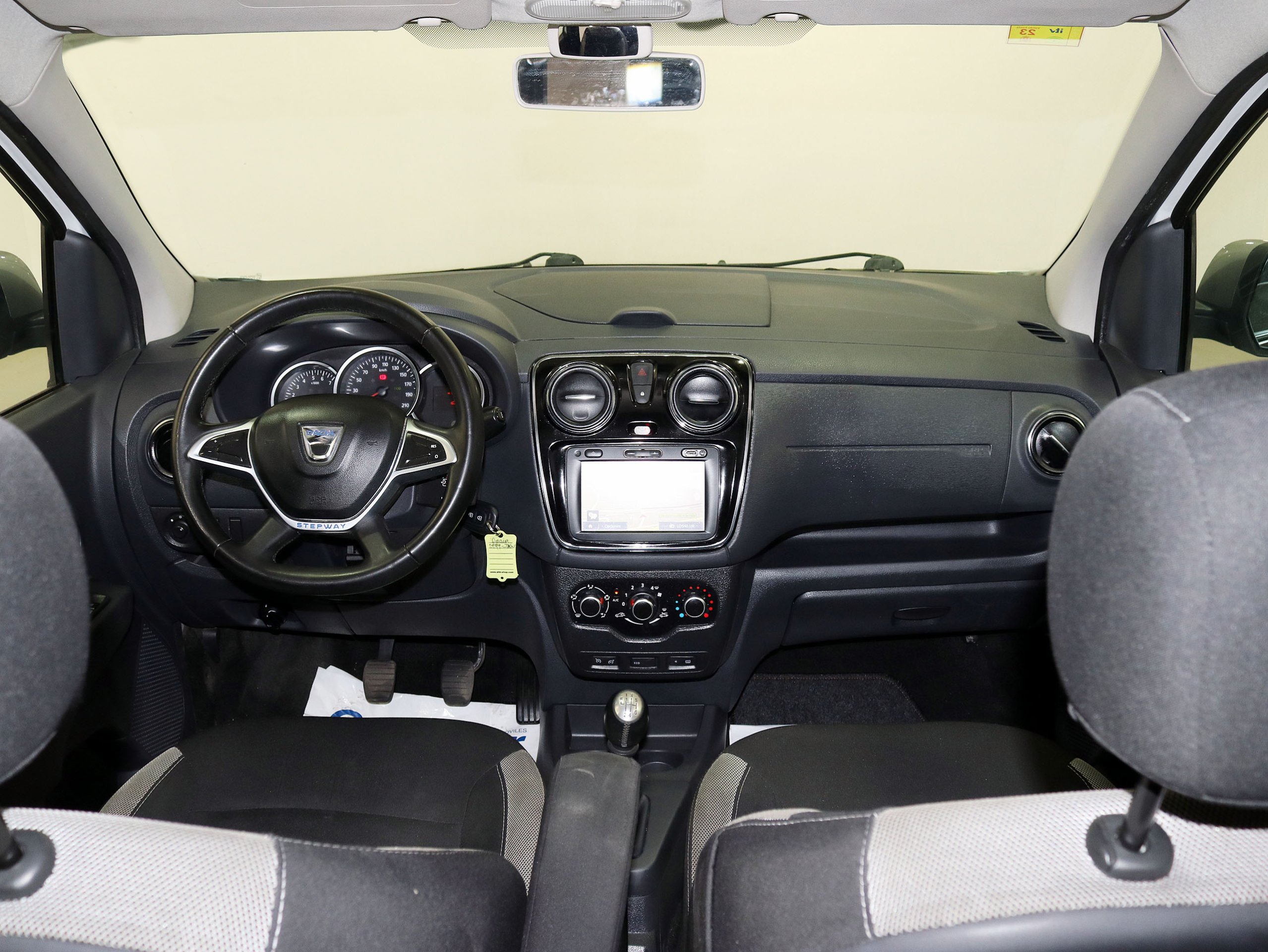 Foto Dacia Lodgy 17