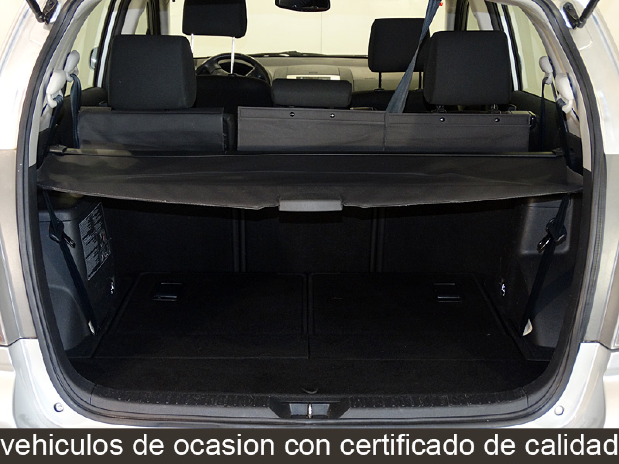 Foto Toyota Corolla Verso 9 Foto Toyota Corolla Verso 9