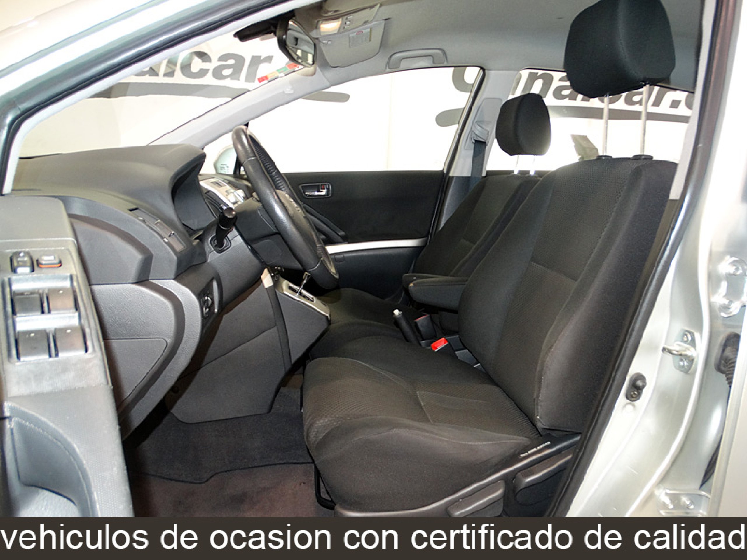 Foto Toyota Corolla Verso 12 Foto Toyota Corolla Verso 12