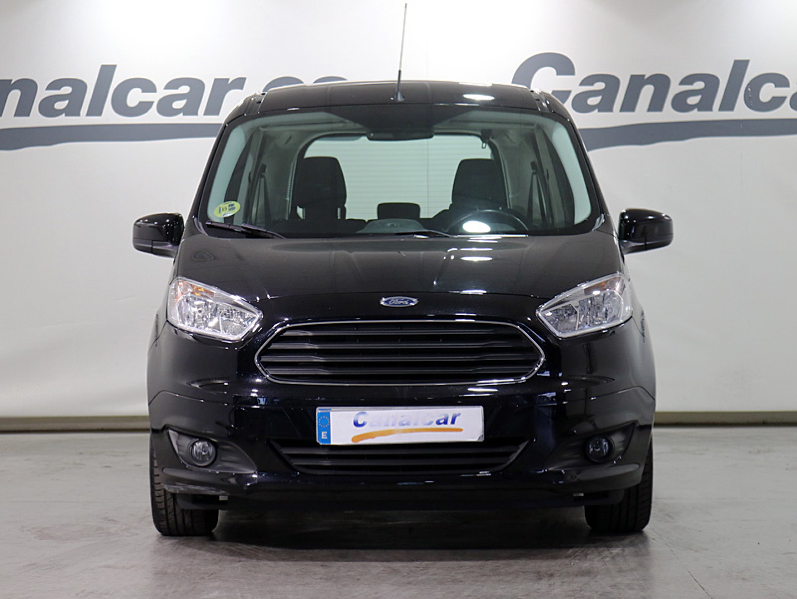 Foto Ford Tourneo 3