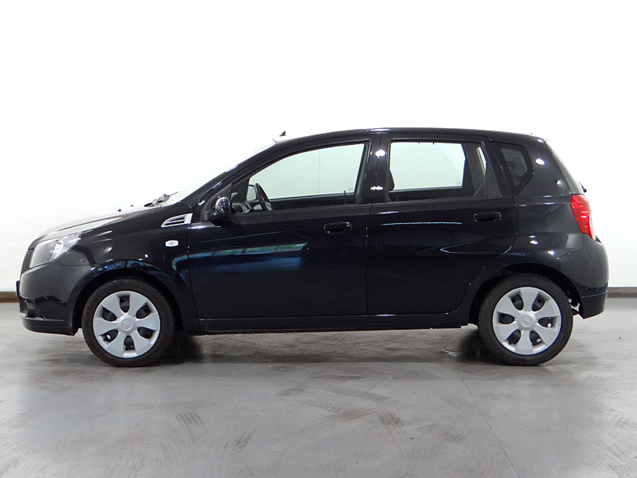Foto Chevrolet Aveo 12