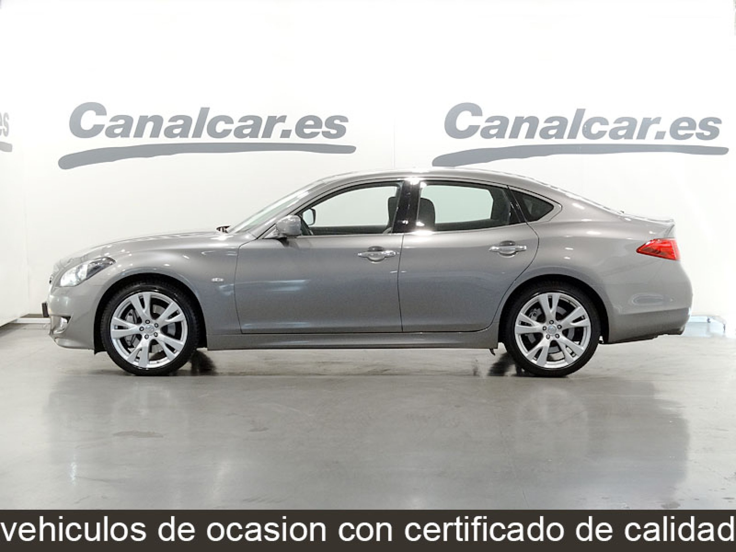 Foto Infiniti M30 11