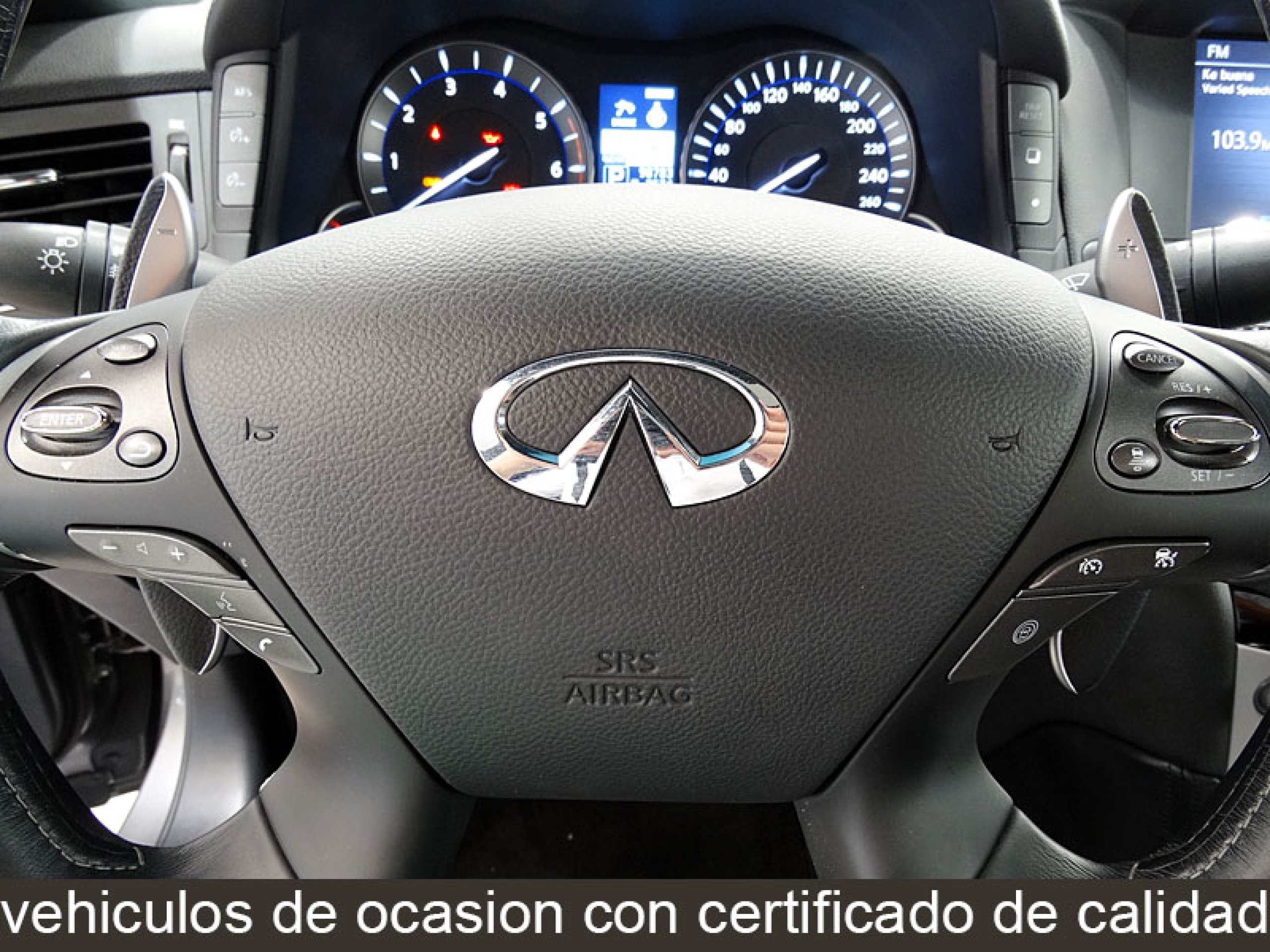 Foto Infiniti M30 31