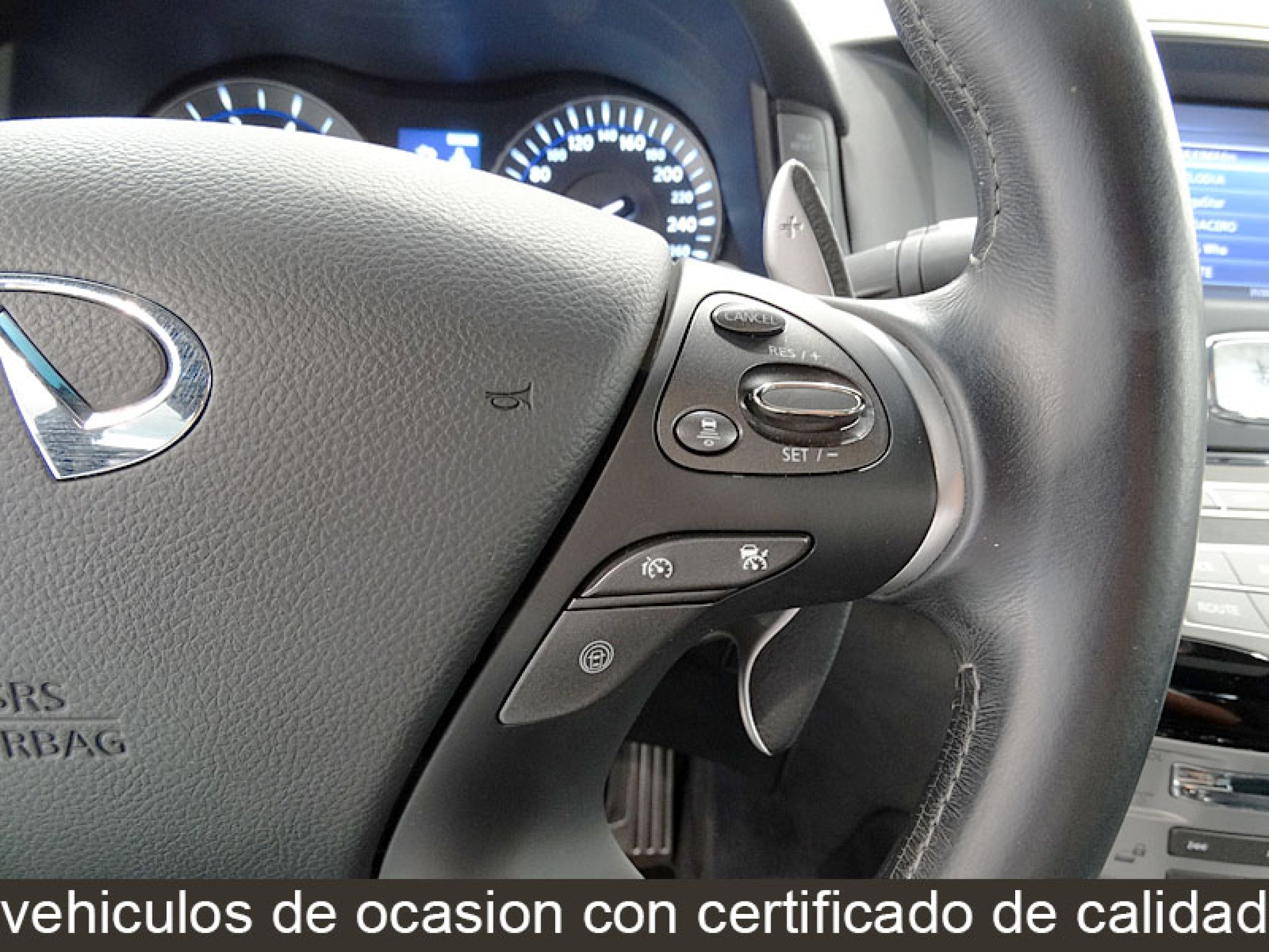 Foto Infiniti M30 33