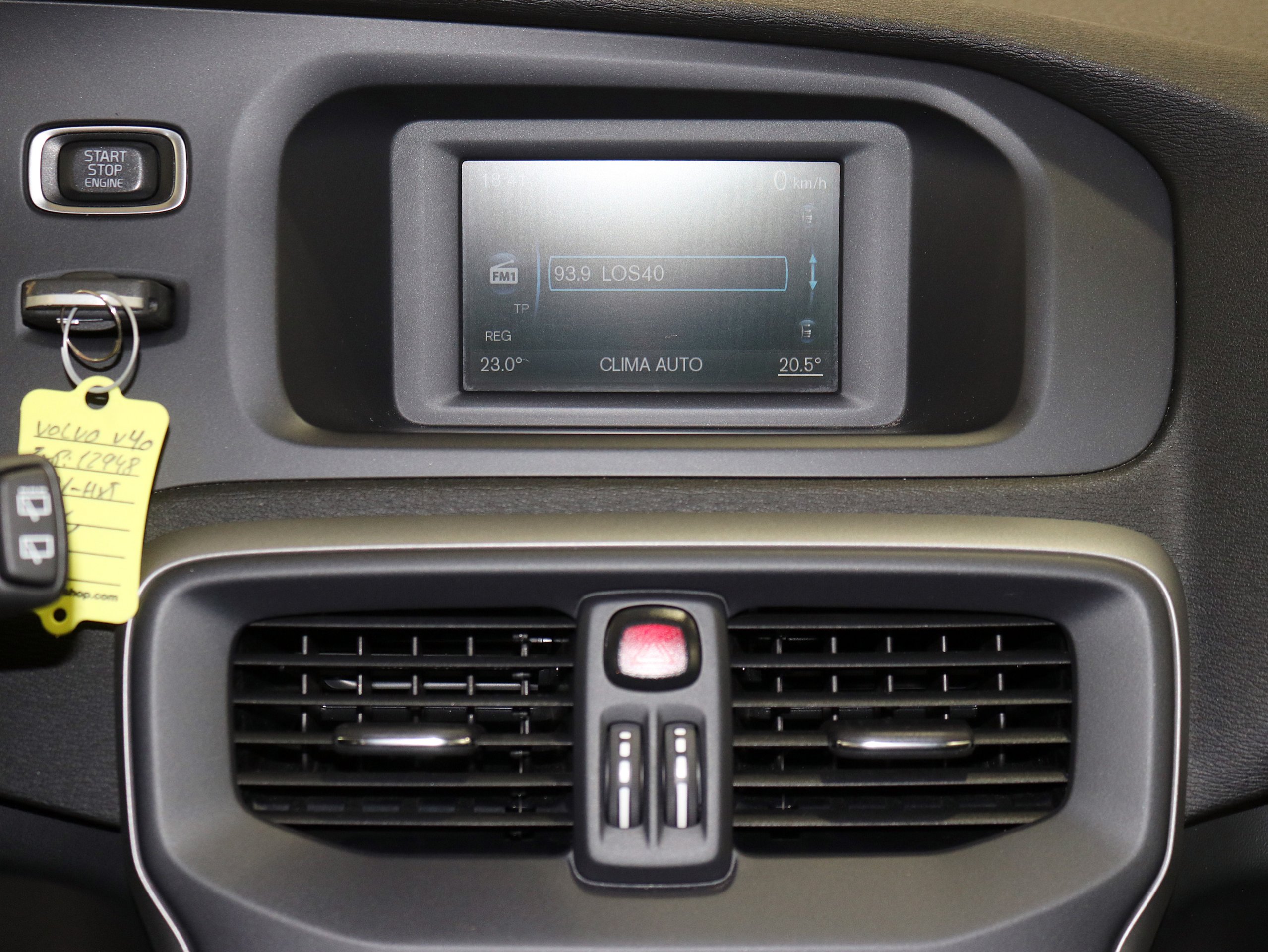 Foto Volvo V40 25
