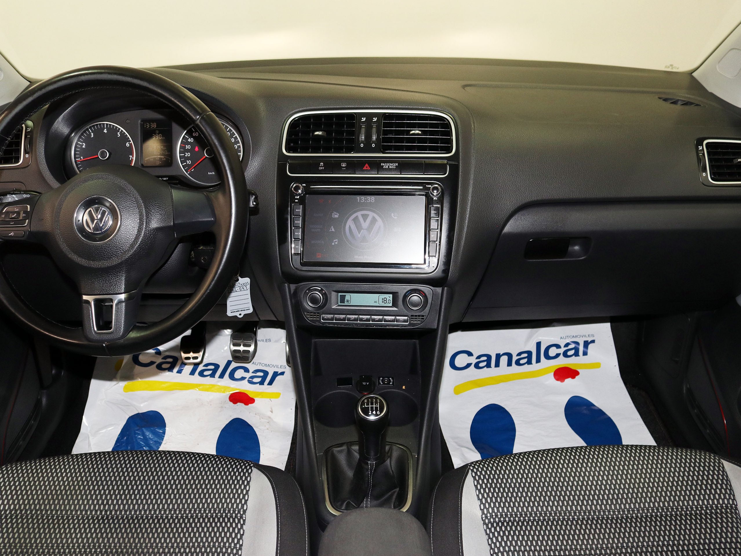 Foto Volkswagen Polo 16