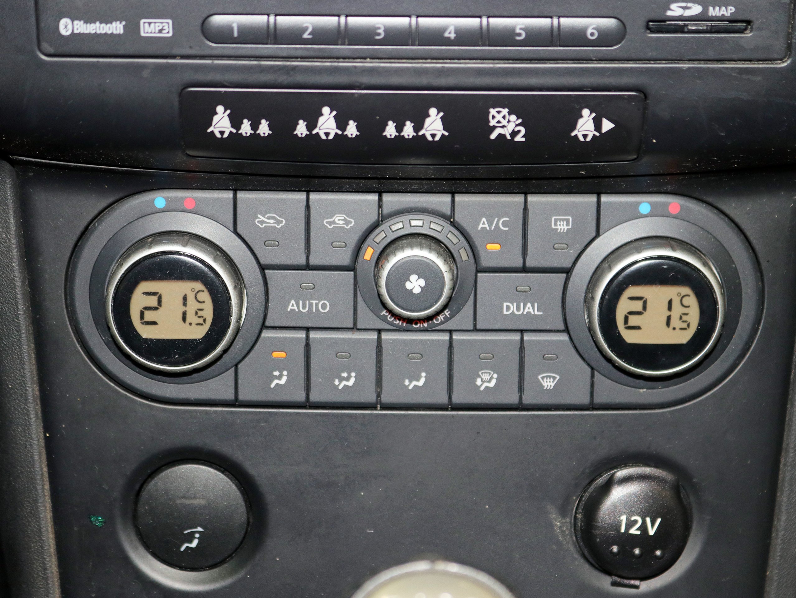Foto Nissan Qashqai+2 21