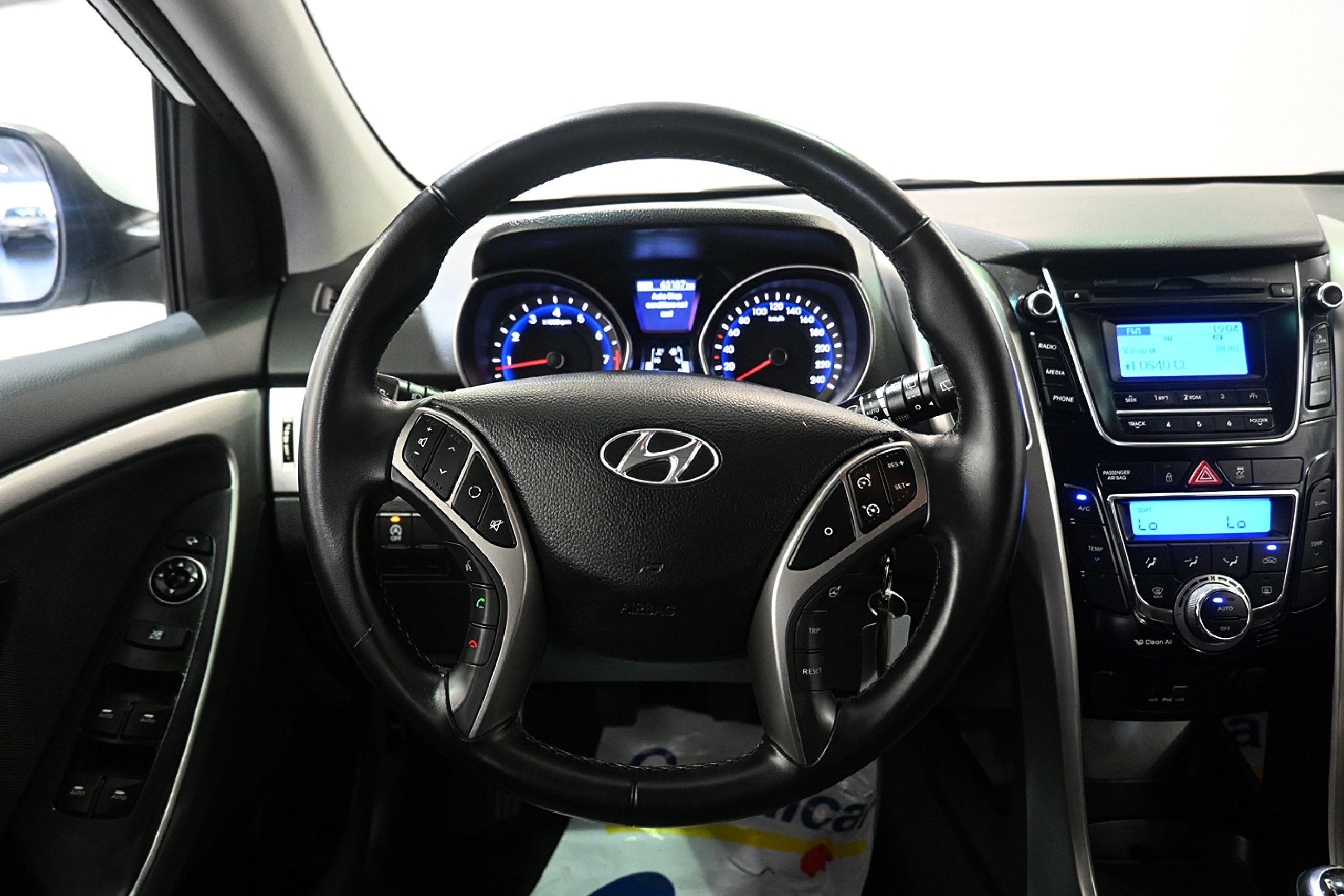 Foto Hyundai i30 13