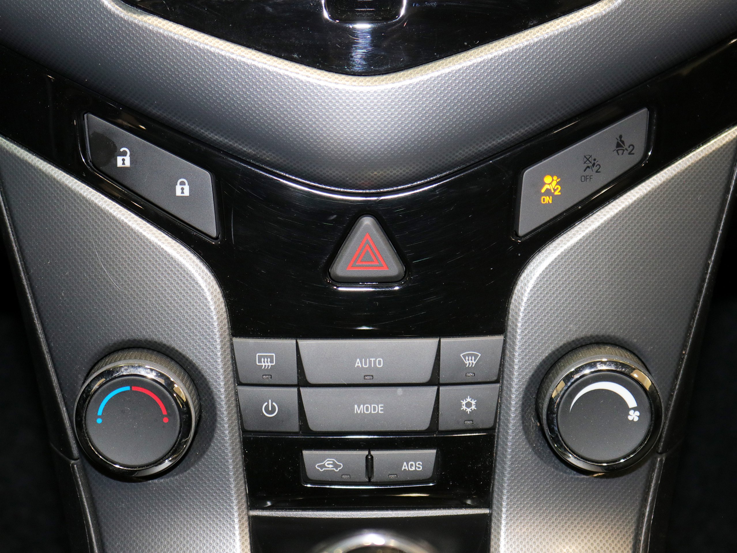 Foto Chevrolet Cruze 26