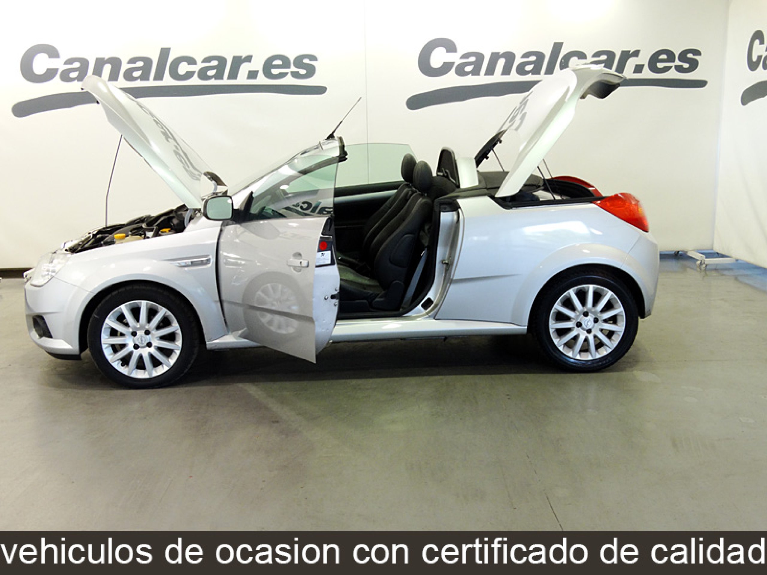Foto Opel Tigra 9