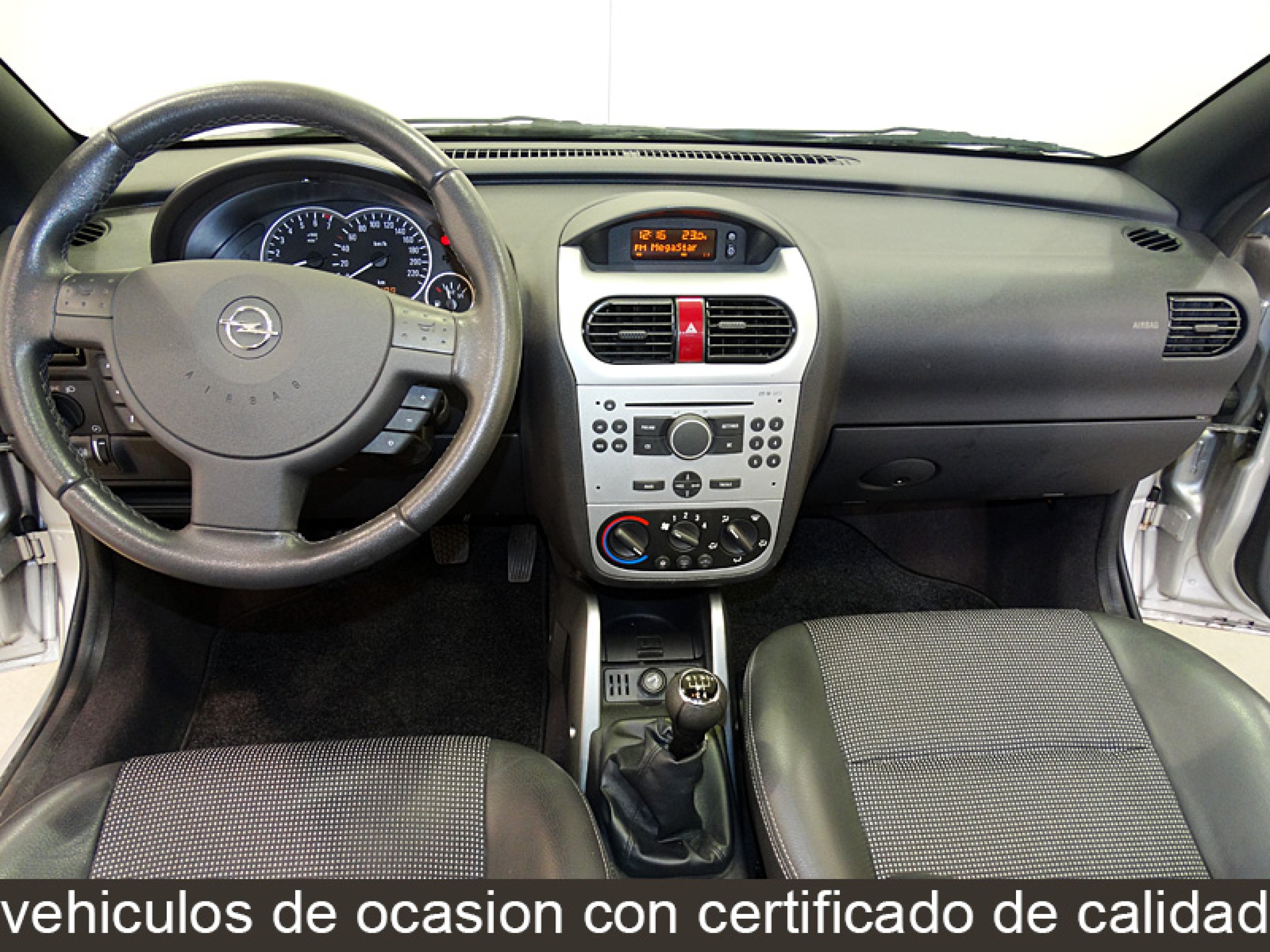 Foto Opel Tigra 21